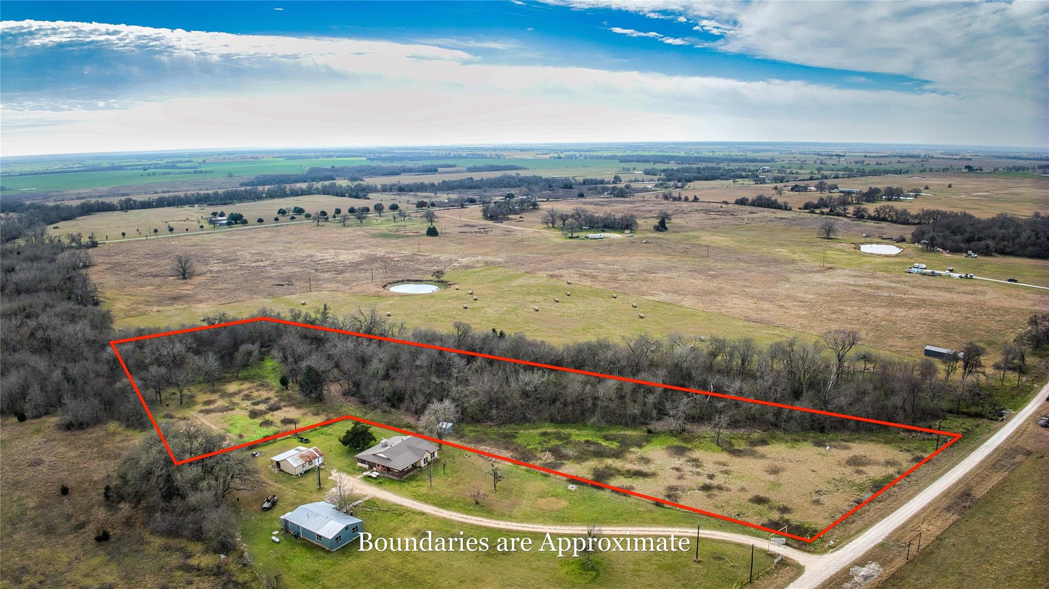 350 County Road 319, Rosebud, TX 76570