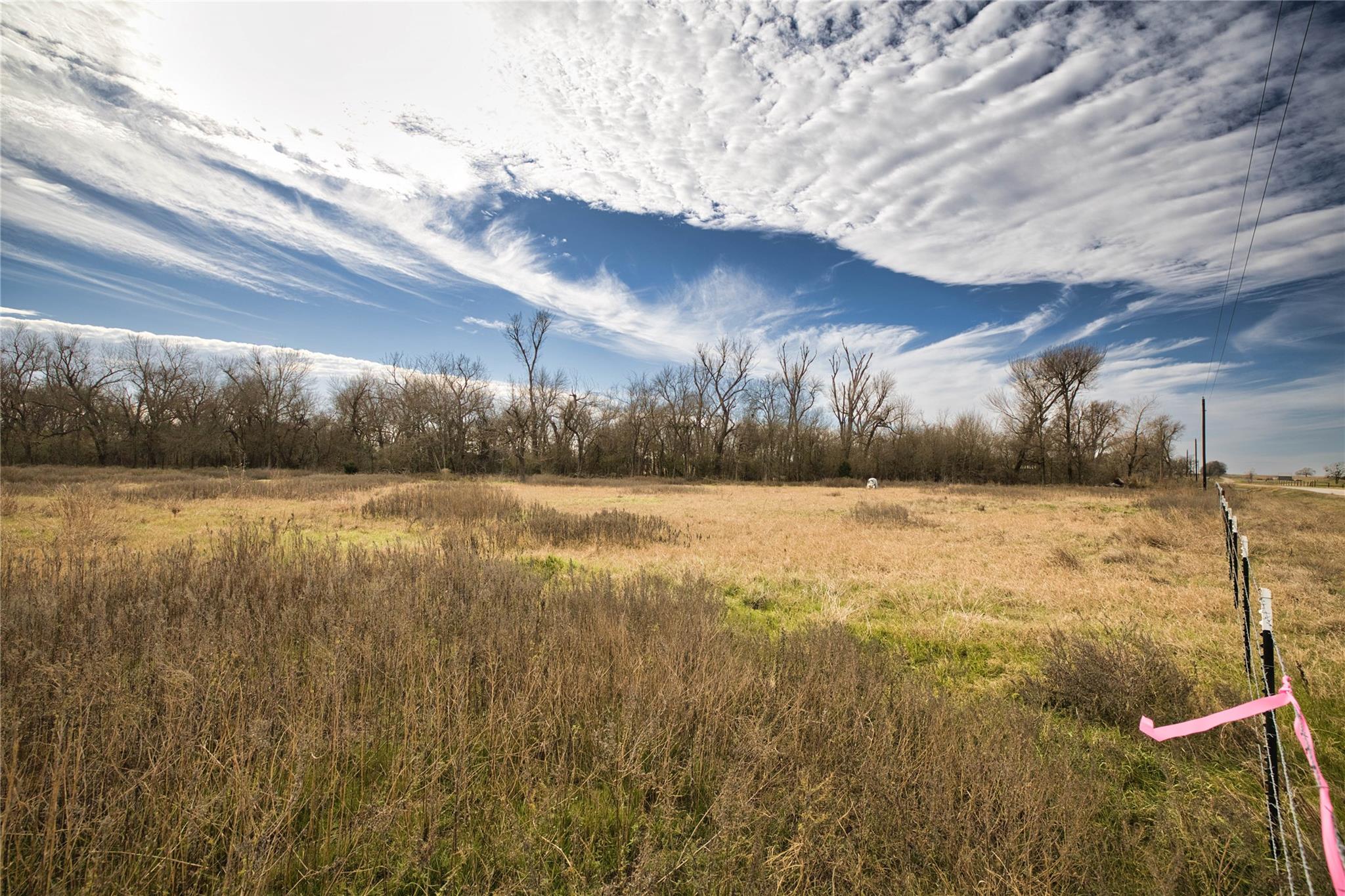 350 County Road 319, Rosebud, TX 76570