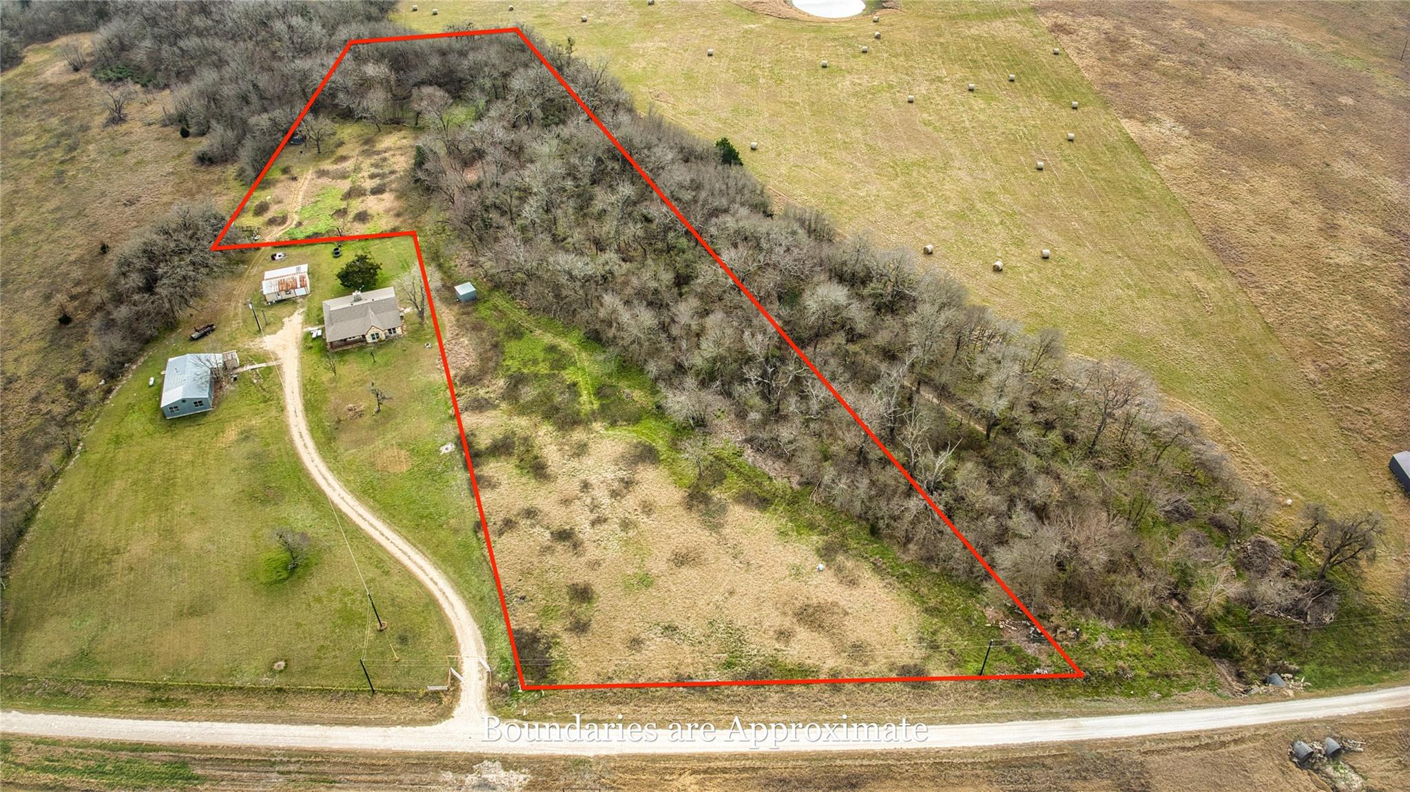 350 County Road 319, Rosebud, TX 76570