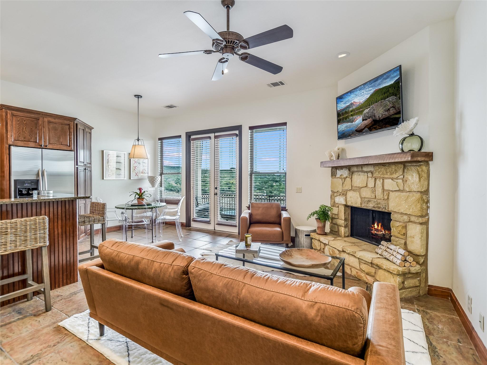 17545 E Reed Parks Rd # 5, Jonestown, TX 78645