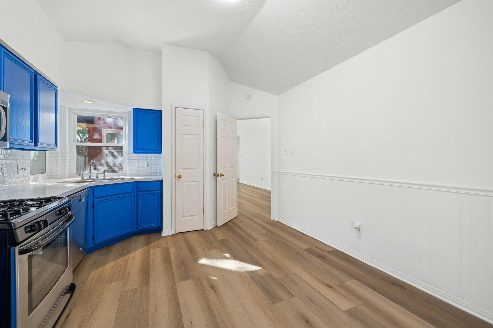 15013 Big Falls Dr, Leander, TX 78641