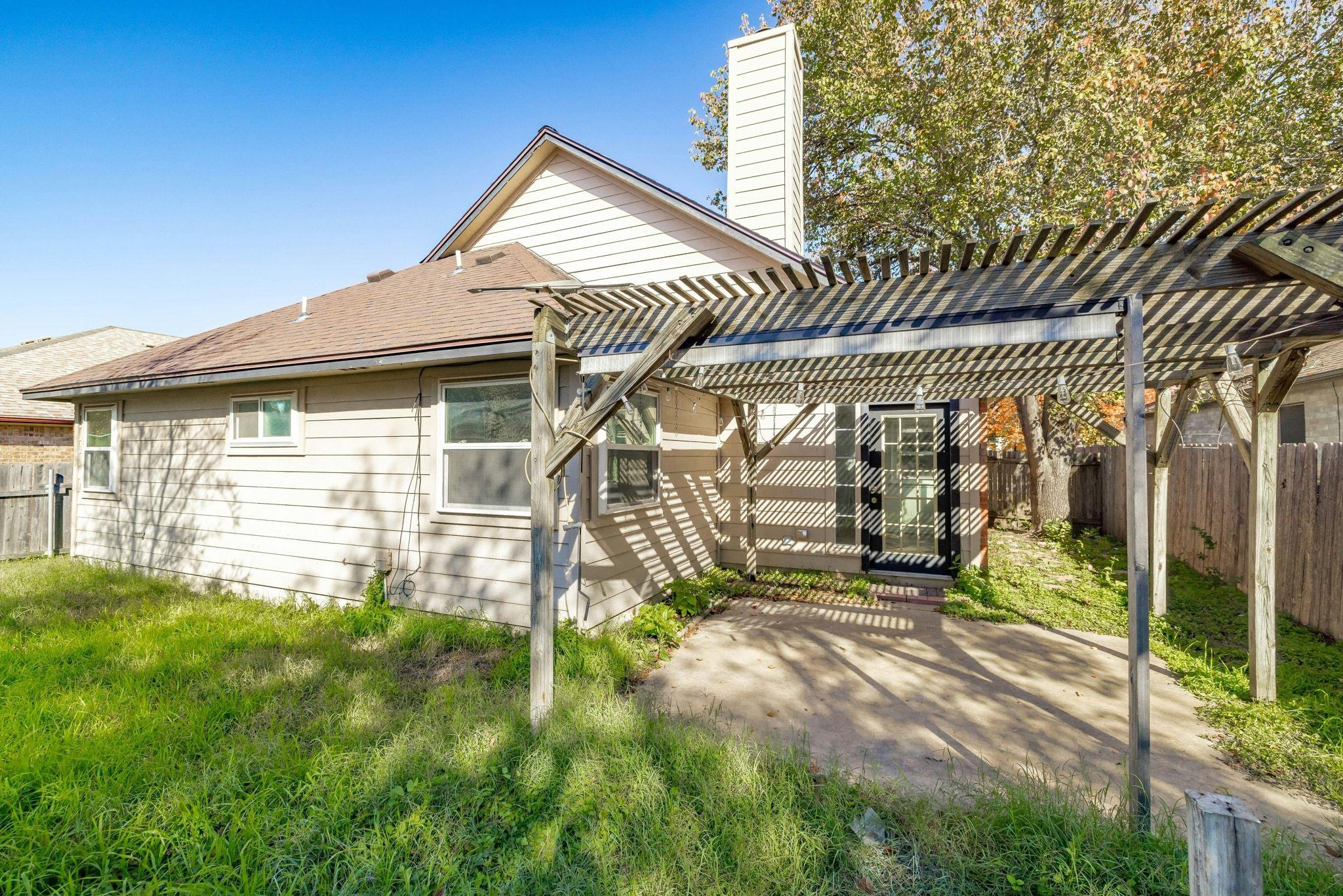 15013 Big Falls Dr, Leander, TX 78641