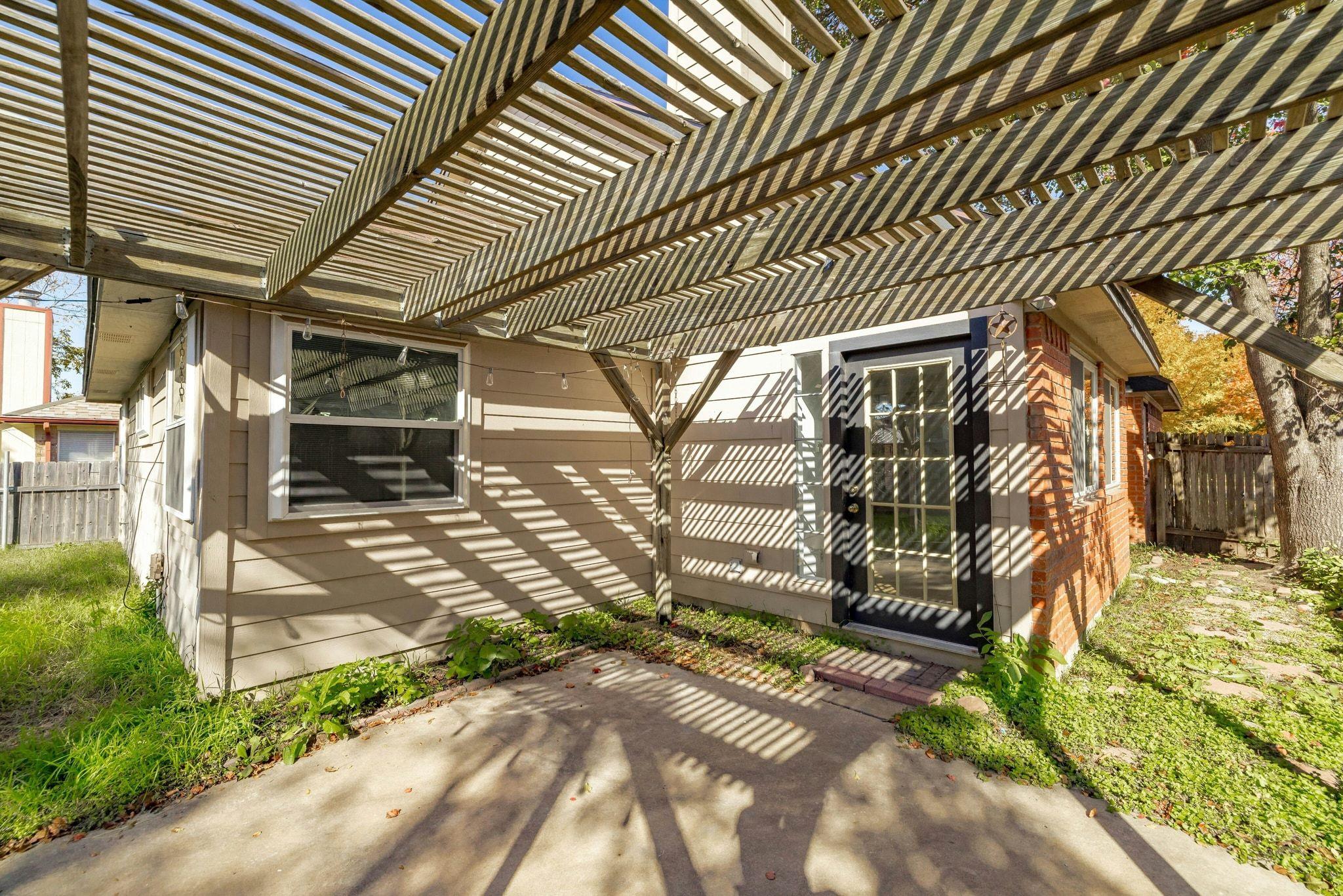 15013 Big Falls Dr, Leander, TX 78641