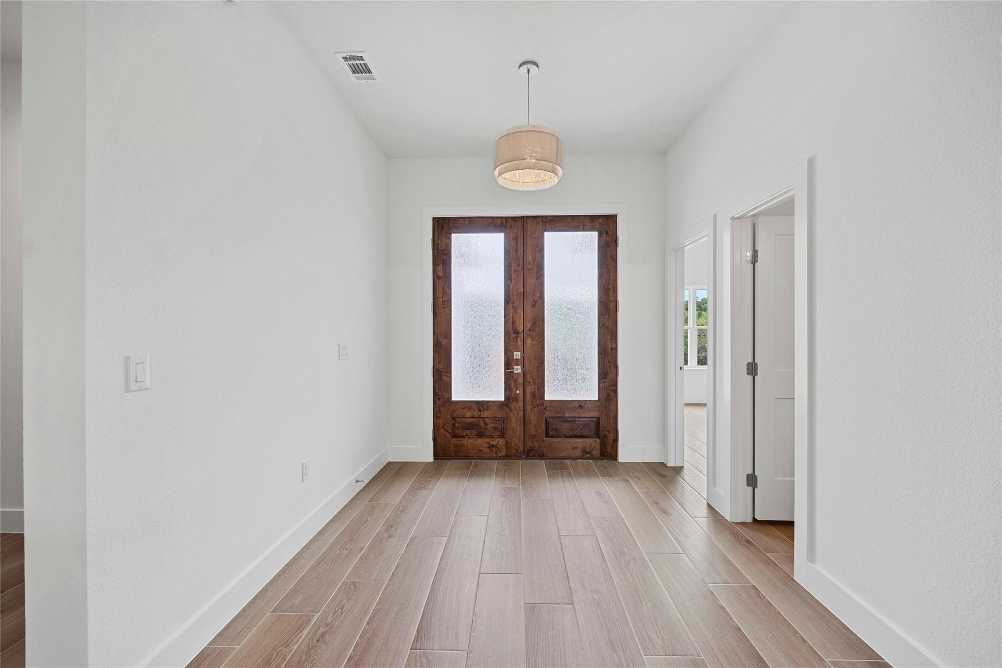 2801 Wilson Ave, Lago Vista, TX 78645