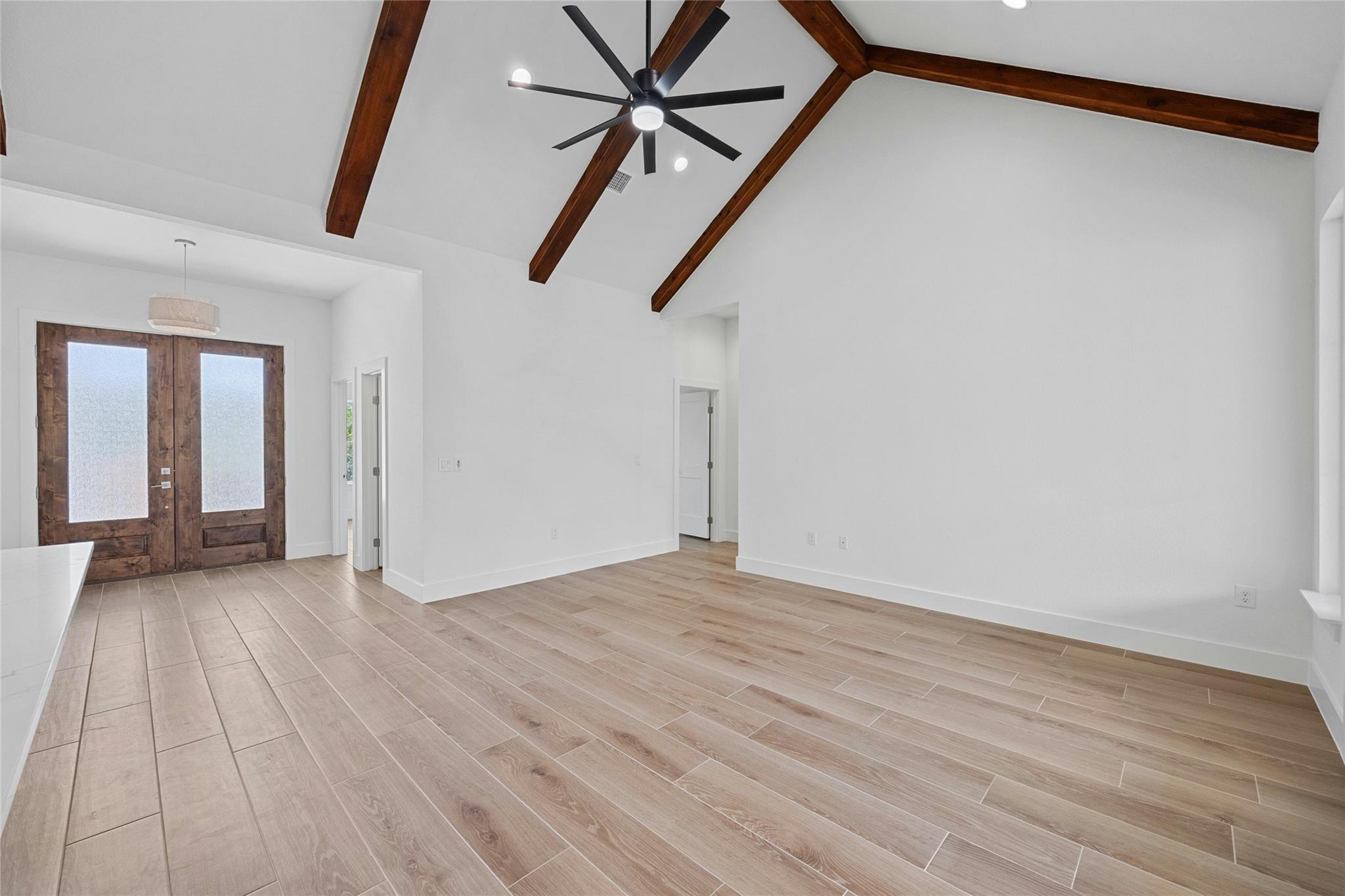 2801 Wilson Ave, Lago Vista, TX 78645