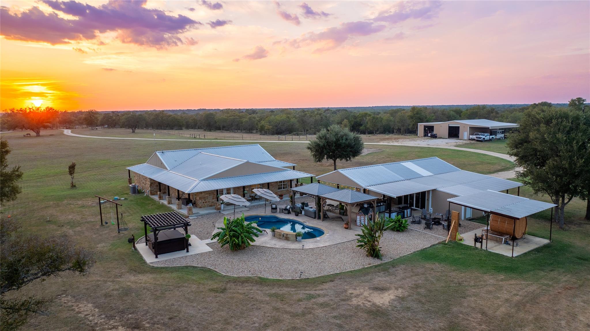 1000 Oil Field Rd, Lockhart, TX 78644