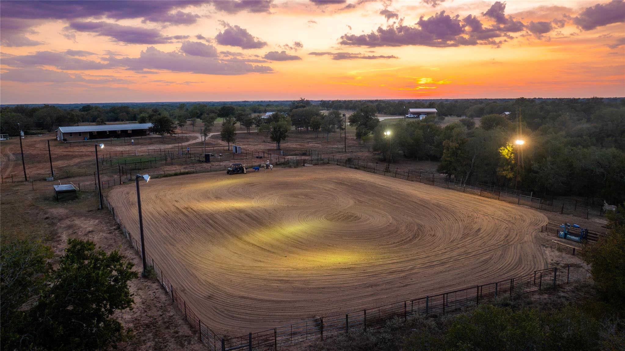 1000 Oil Field Rd, Lockhart, TX 78644