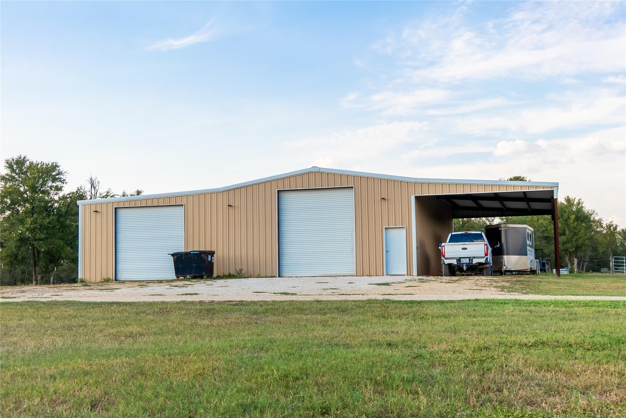 1000 Oil Field Rd, Lockhart, TX 78644