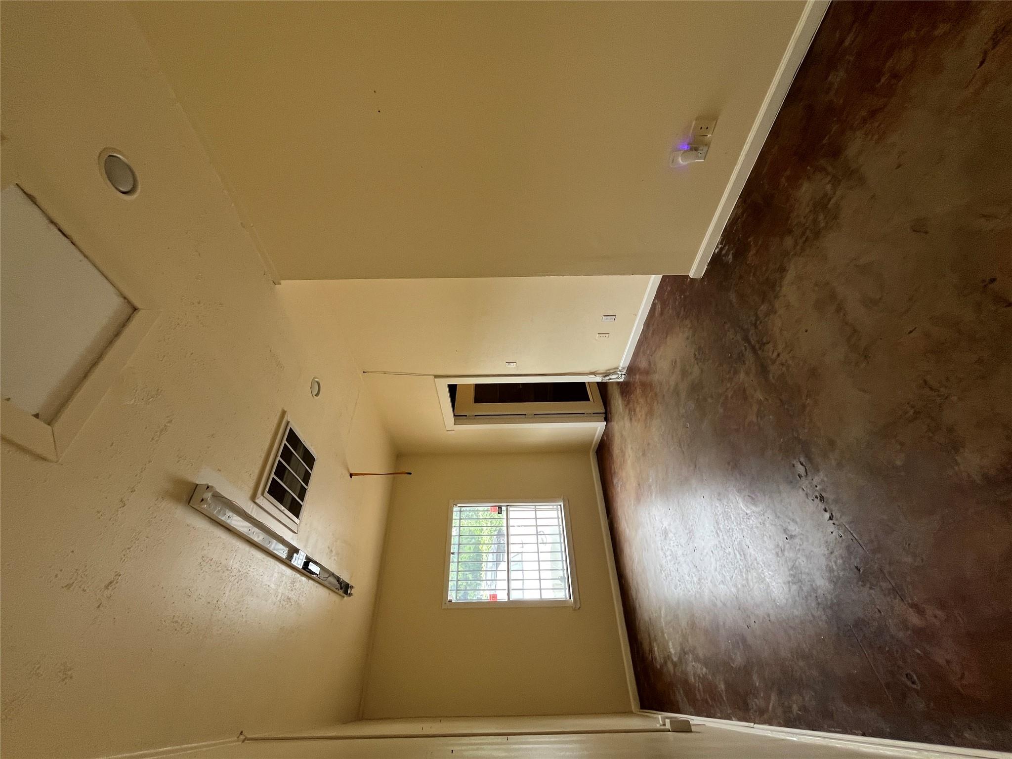 513 Thompson Ln, Austin, TX 78742