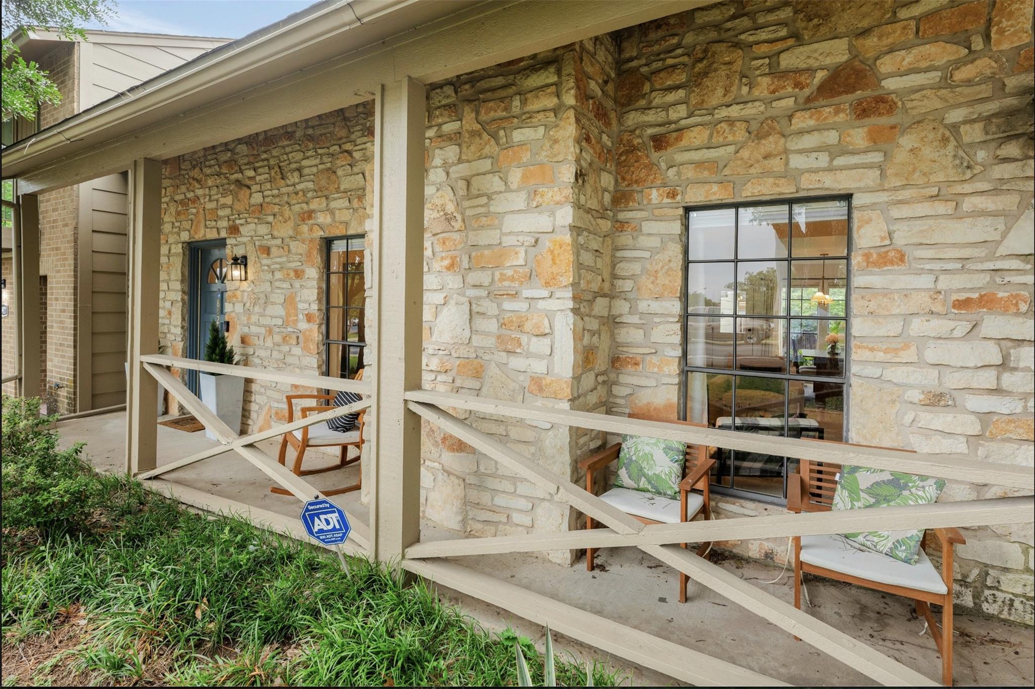 8925 North Plz # 69, Austin, TX 78753