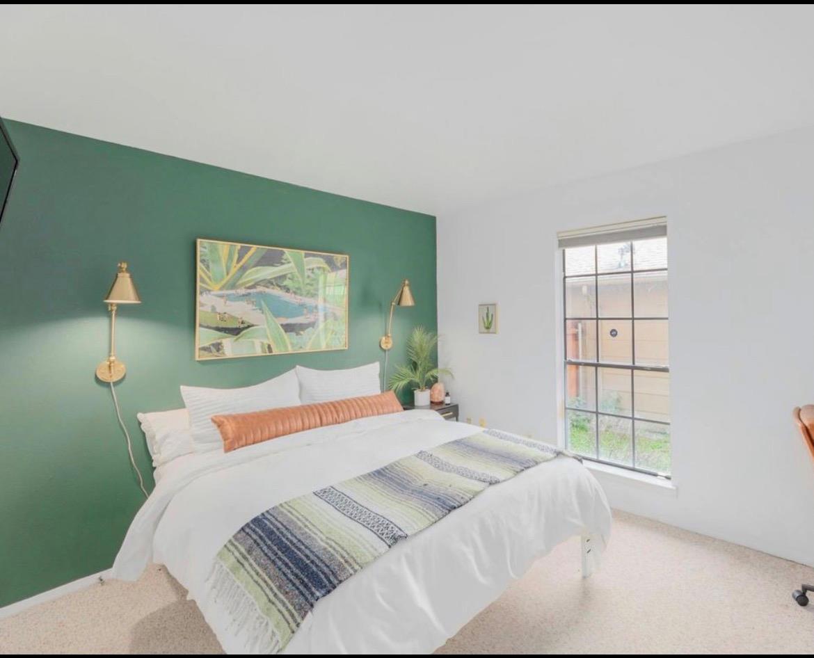 8925 North Plz # 69, Austin, TX 78753