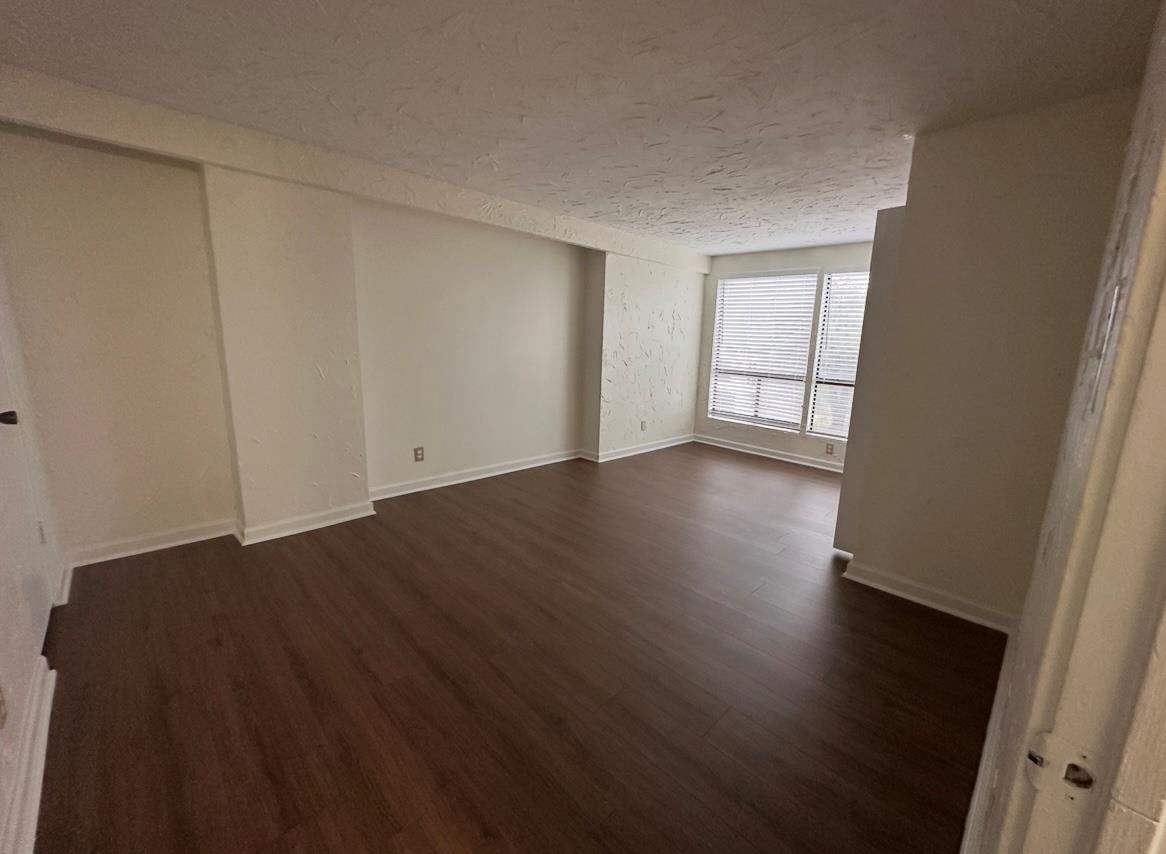 5916 Lago Vista Way # B-10 UP, Lago Vista, TX 78645