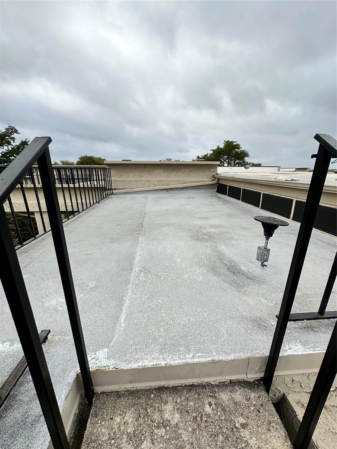 5916 Lago Vista Way # B-10 UP, Lago Vista, TX 78645