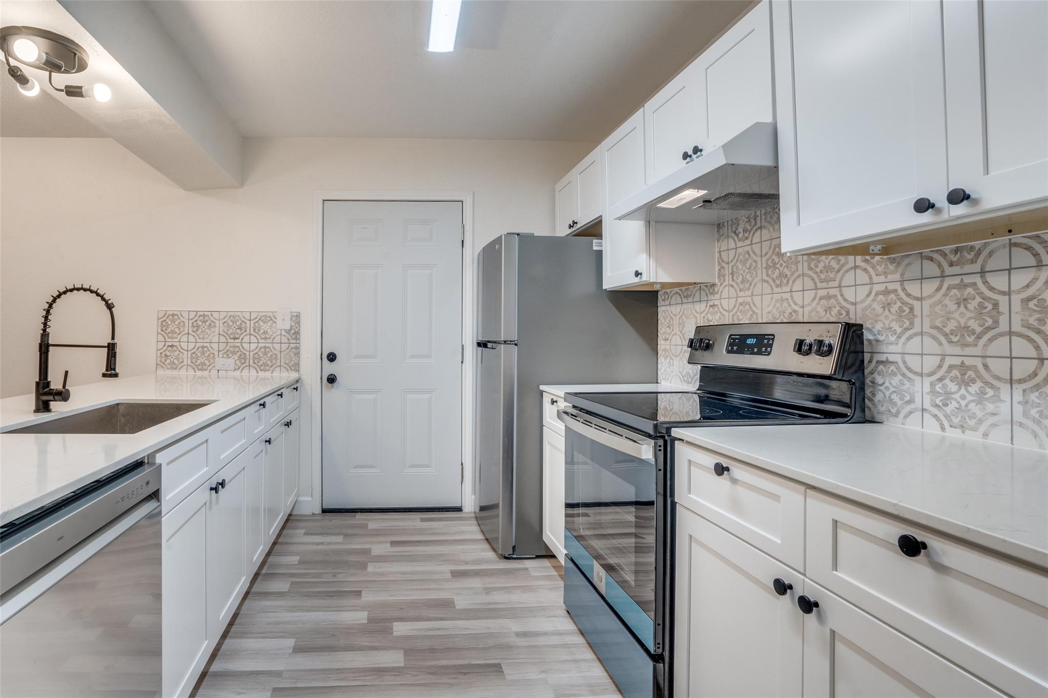 23393 Nameless Rd # 143, Leander, TX 78641