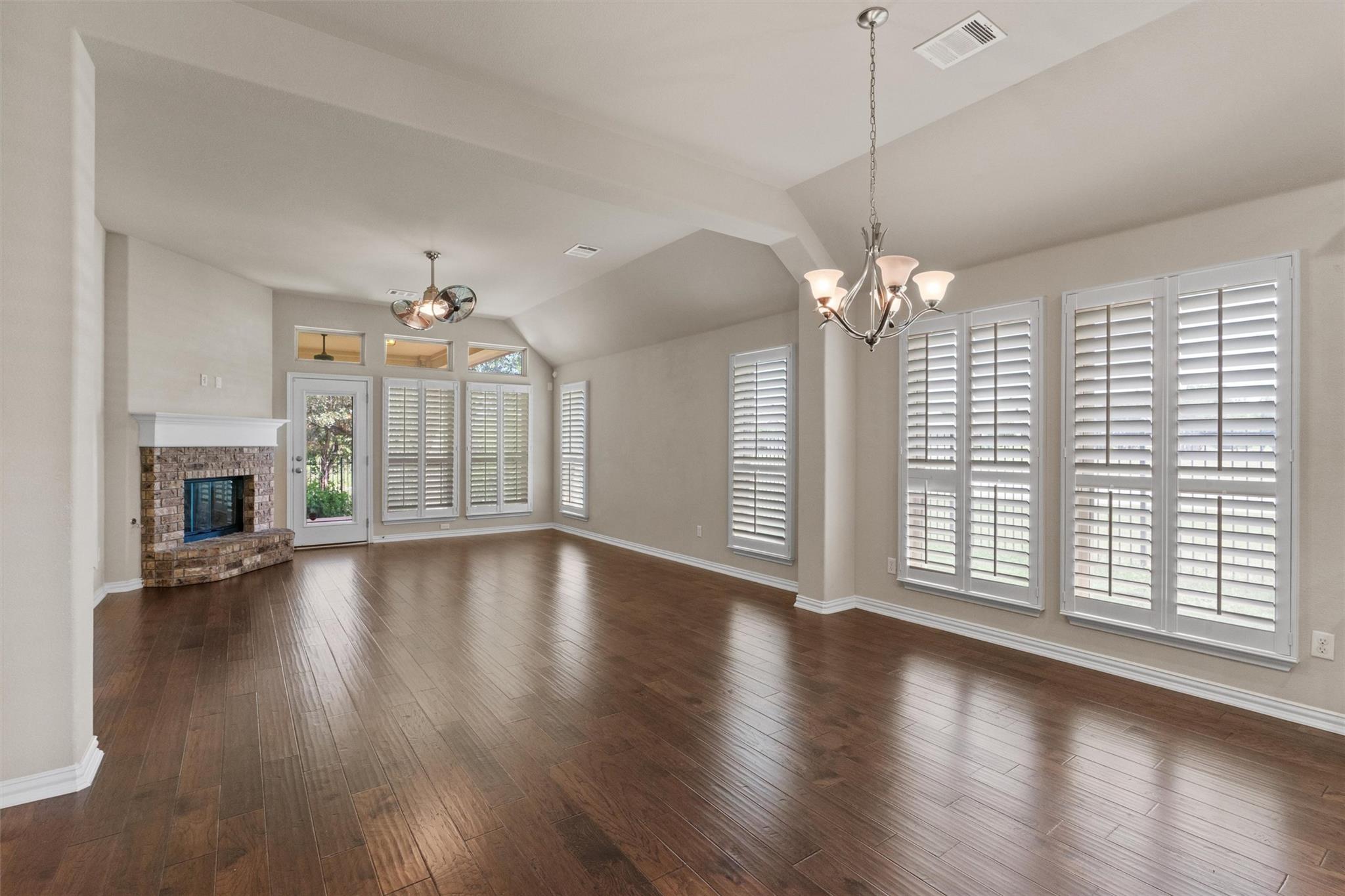 7901 Arbor Knoll Ct, Lago Vista, TX 78645