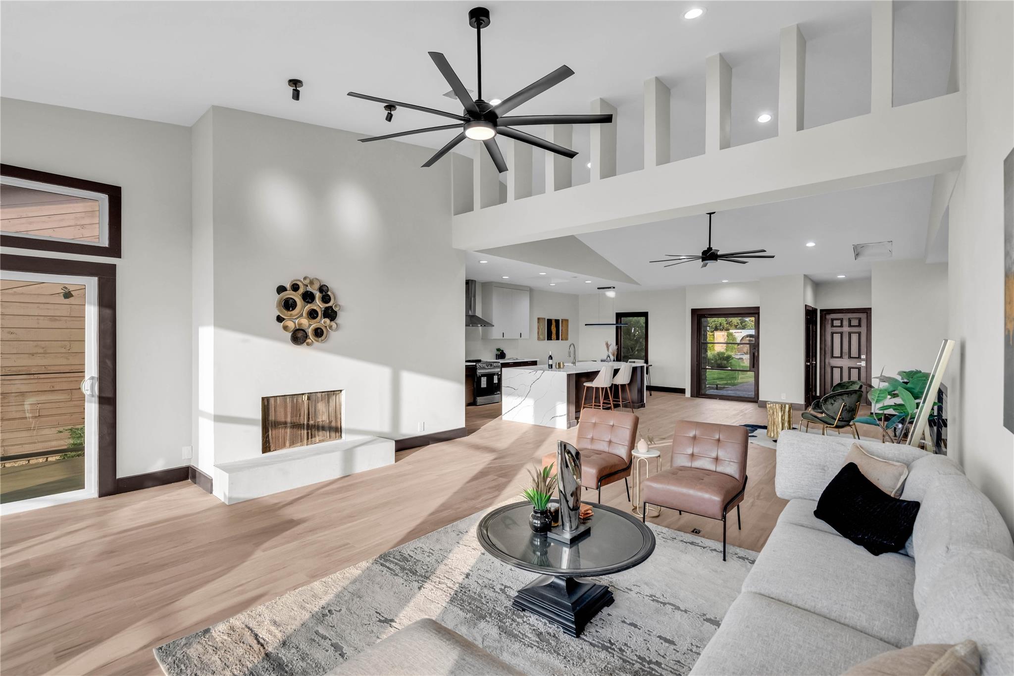 112 Paragon Ct, Lakeway, TX 78734