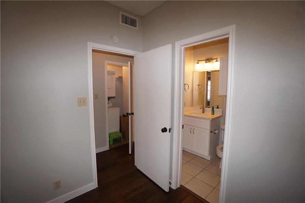 203 E 31st St # 103, Austin, TX 78705