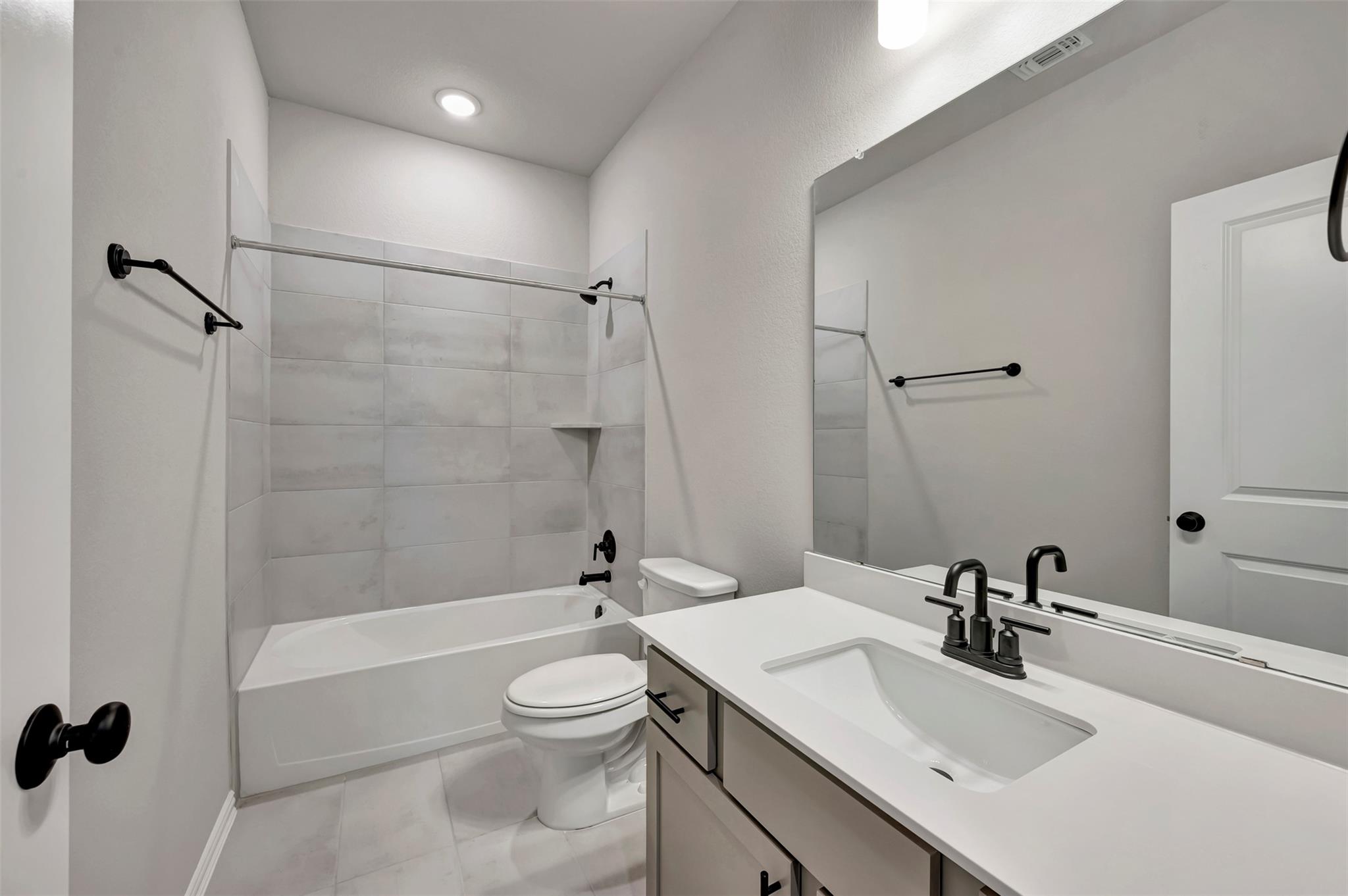 186 Grayson Elm Pass, Dripping Springs, TX 78620