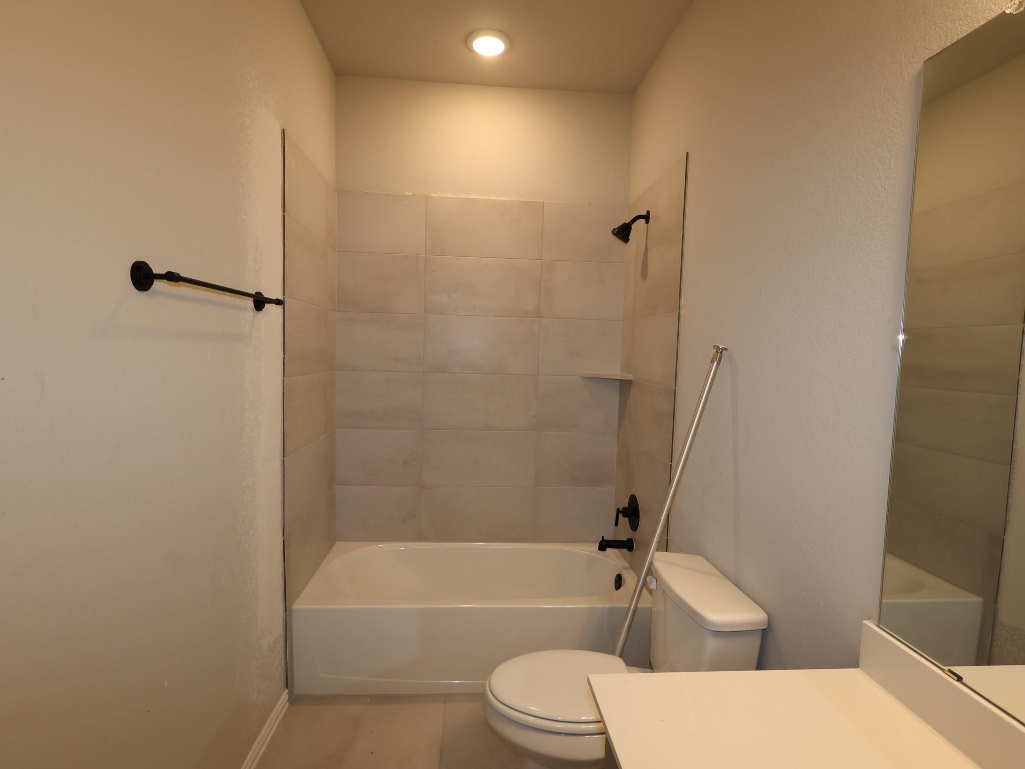 186 Grayson Elm Pass, Dripping Springs, TX 78620