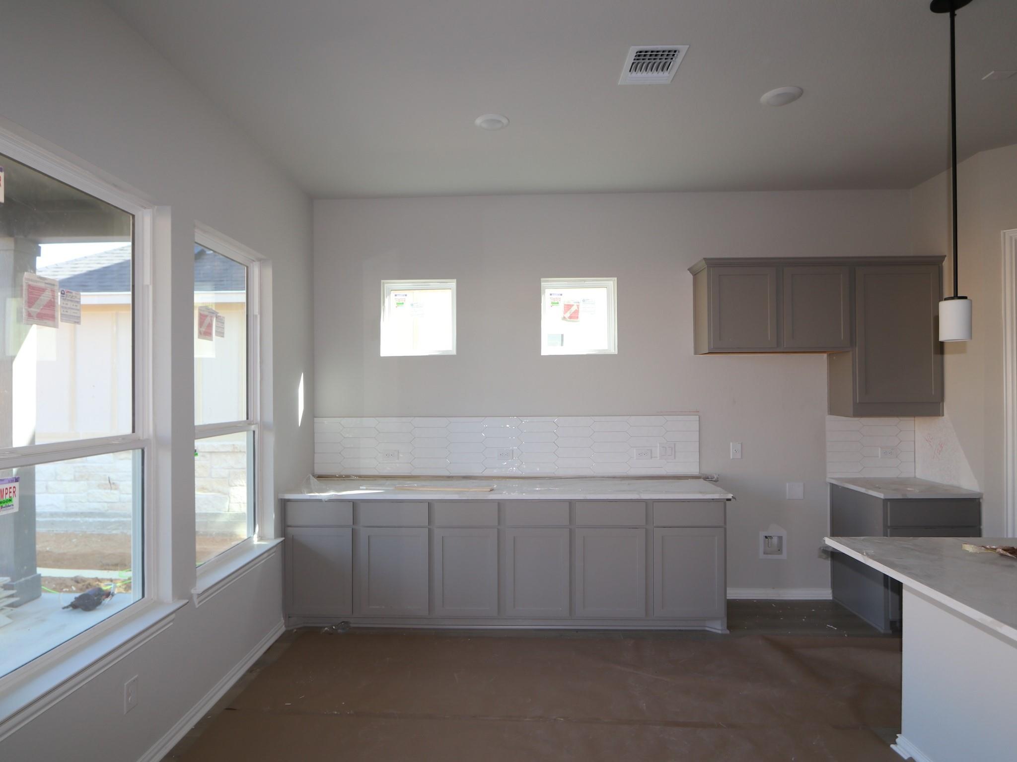 186 Grayson Elm Pass, Dripping Springs, TX 78620