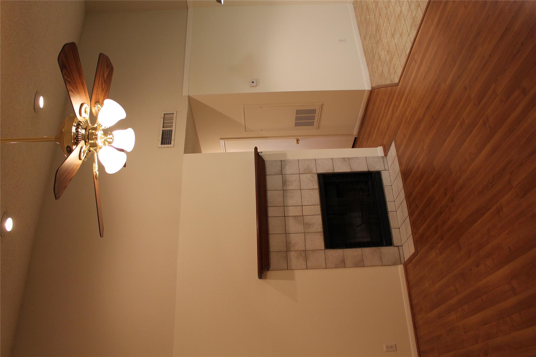 203 E 31st St # 309, Austin, TX 78705