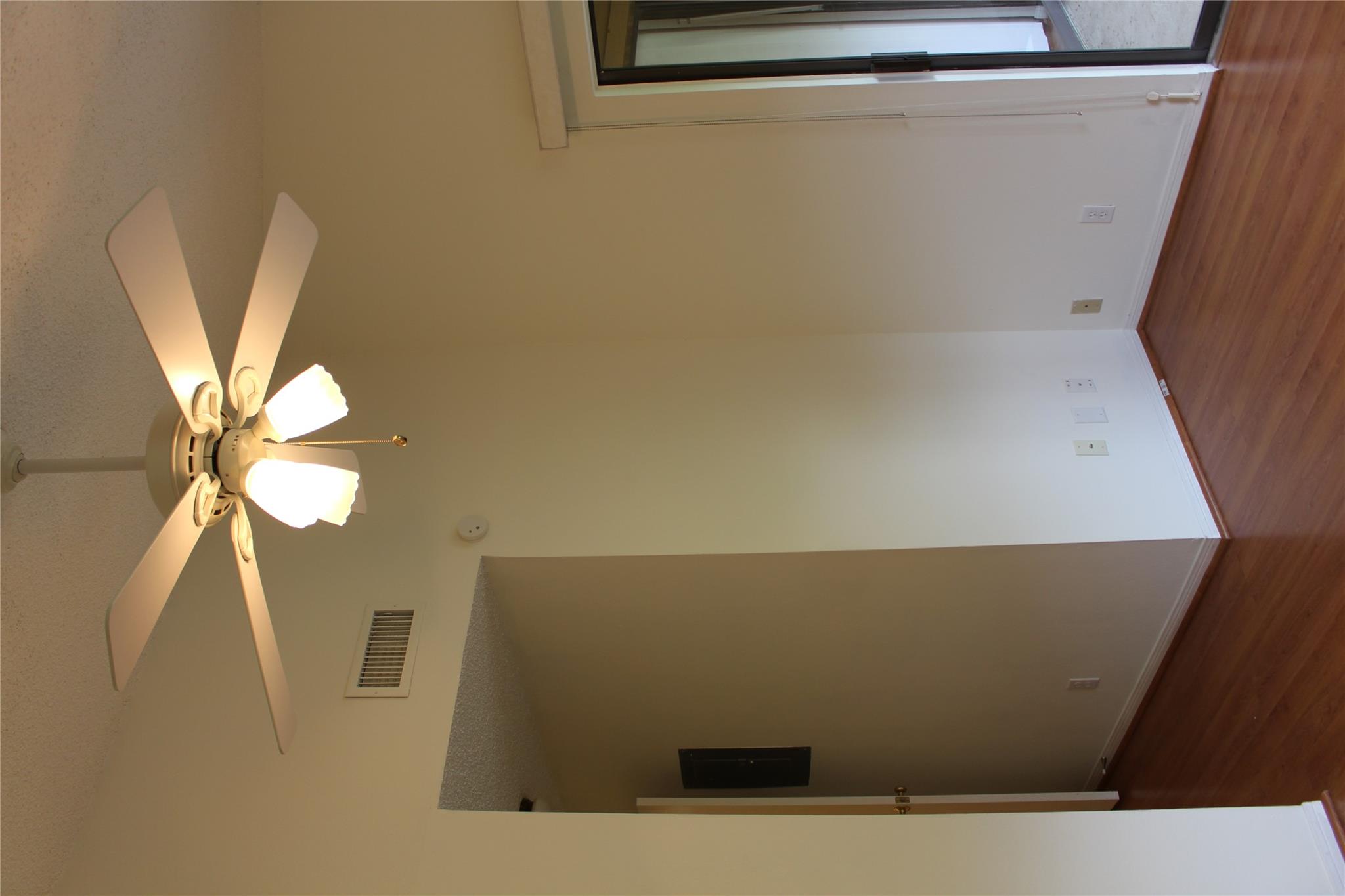 203 E 31st St # 309, Austin, TX 78705