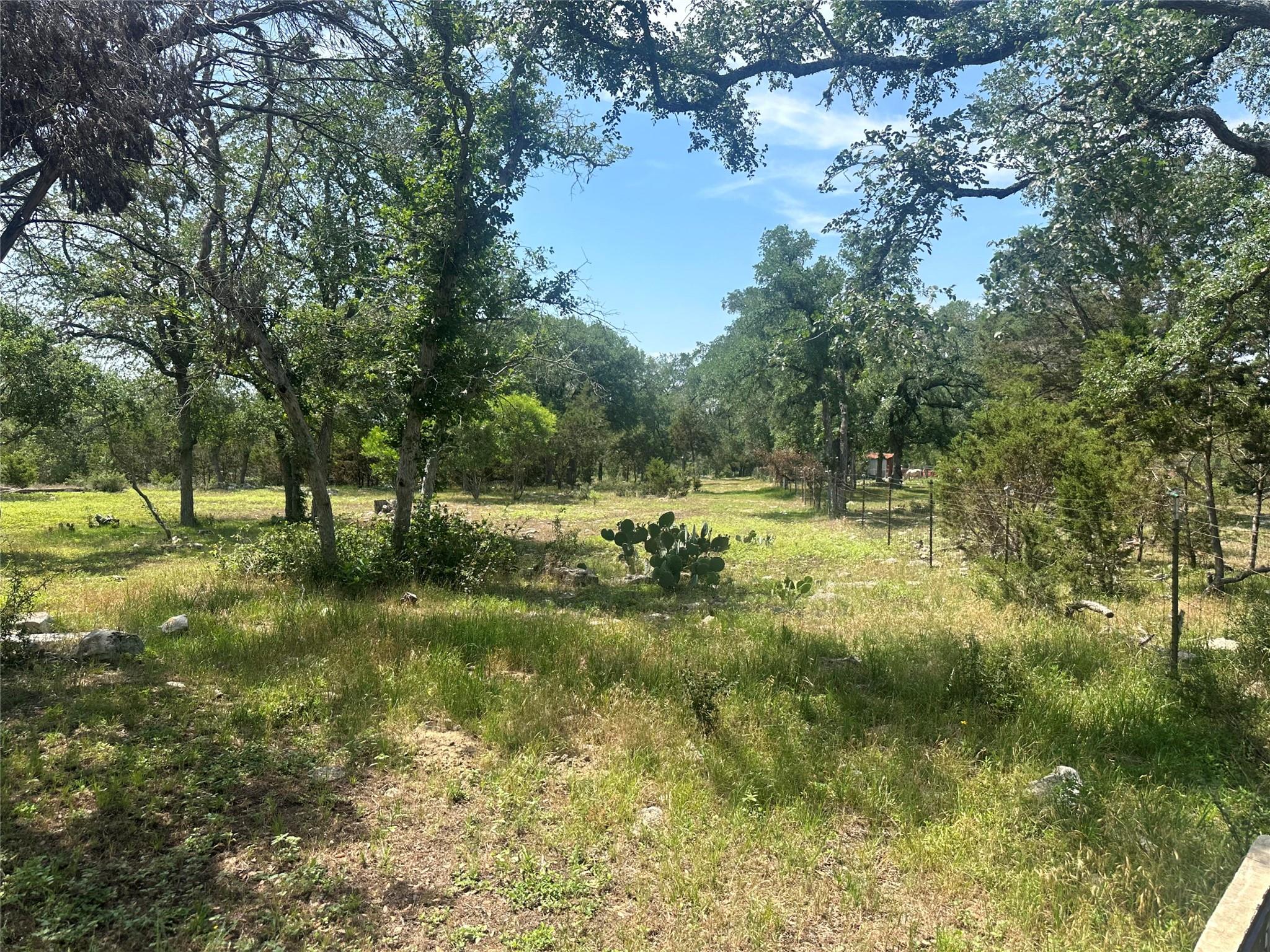 543 Narrows Rd, Blanco, TX 78606