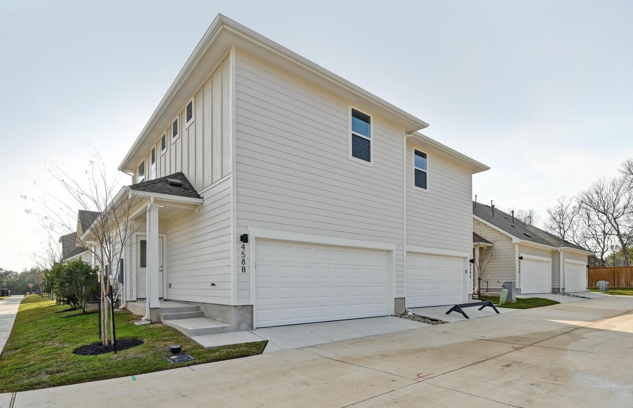 458 Orleanian Dr # B, Buda, TX 78610