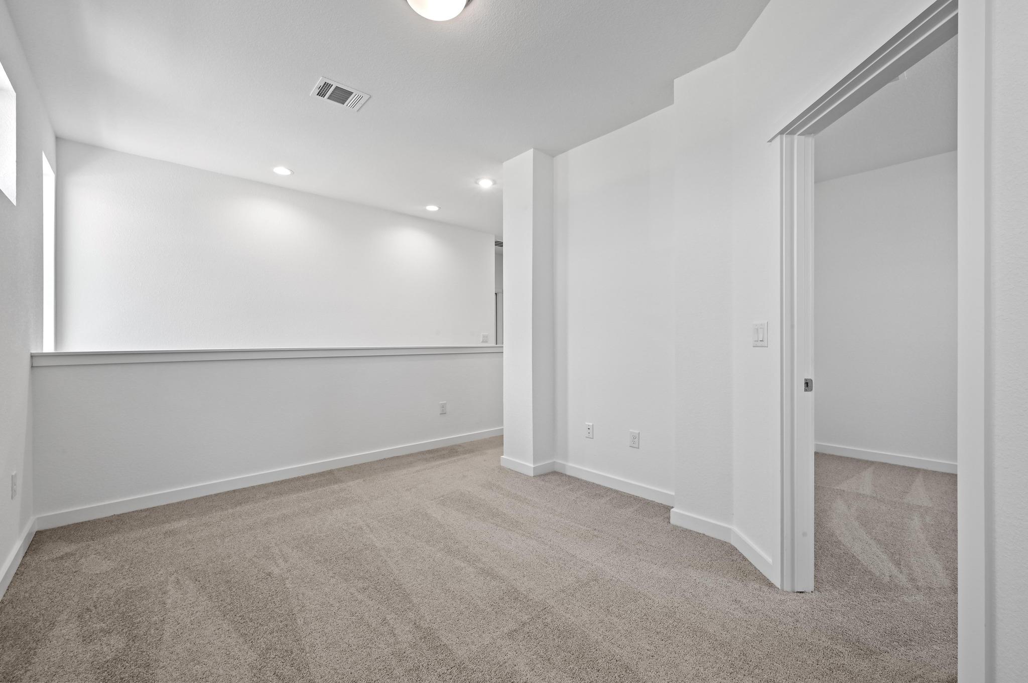 458 Orleanian Dr # B, Buda, TX 78610