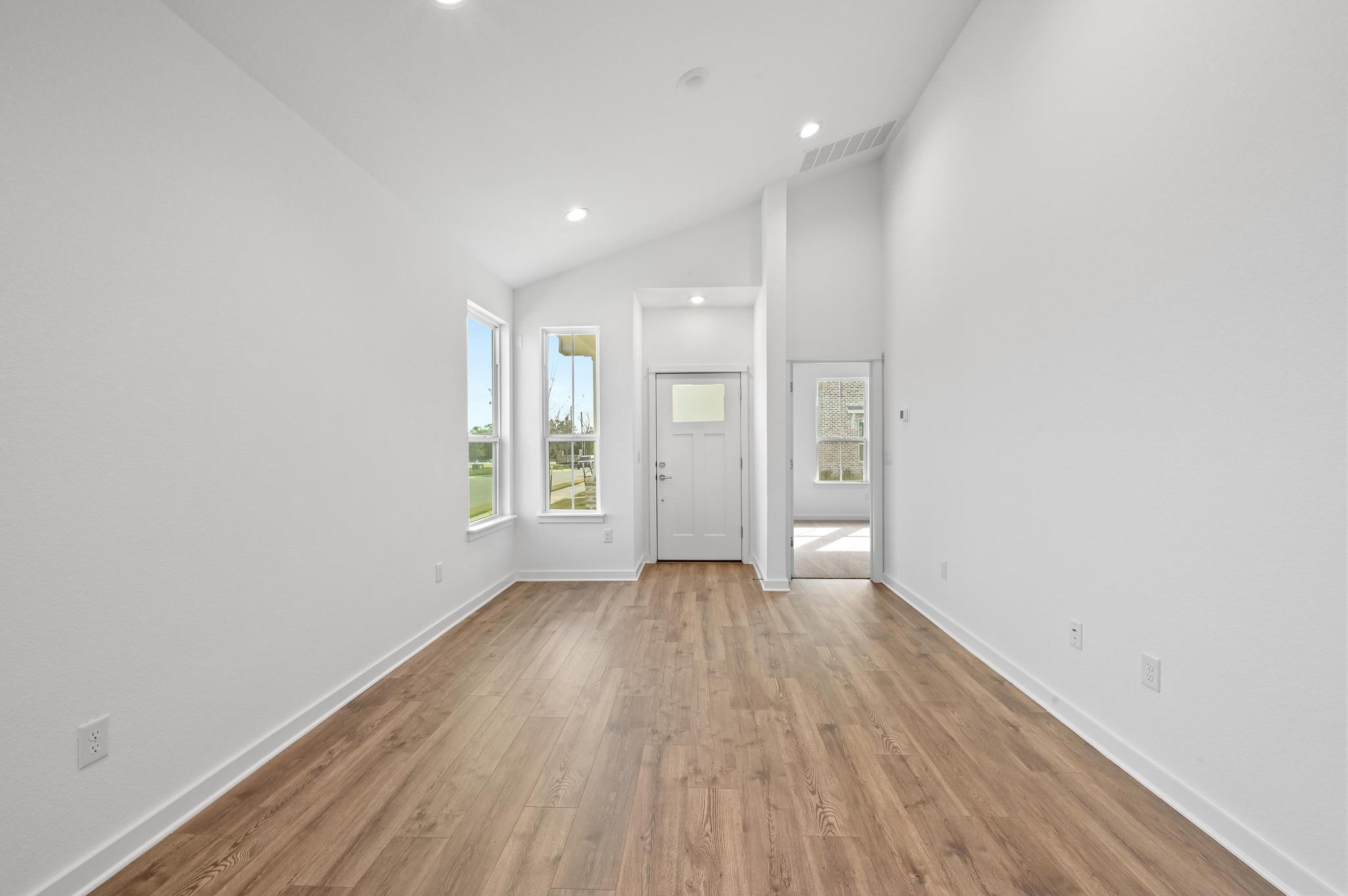 458 Orleanian Dr # B, Buda, TX 78610