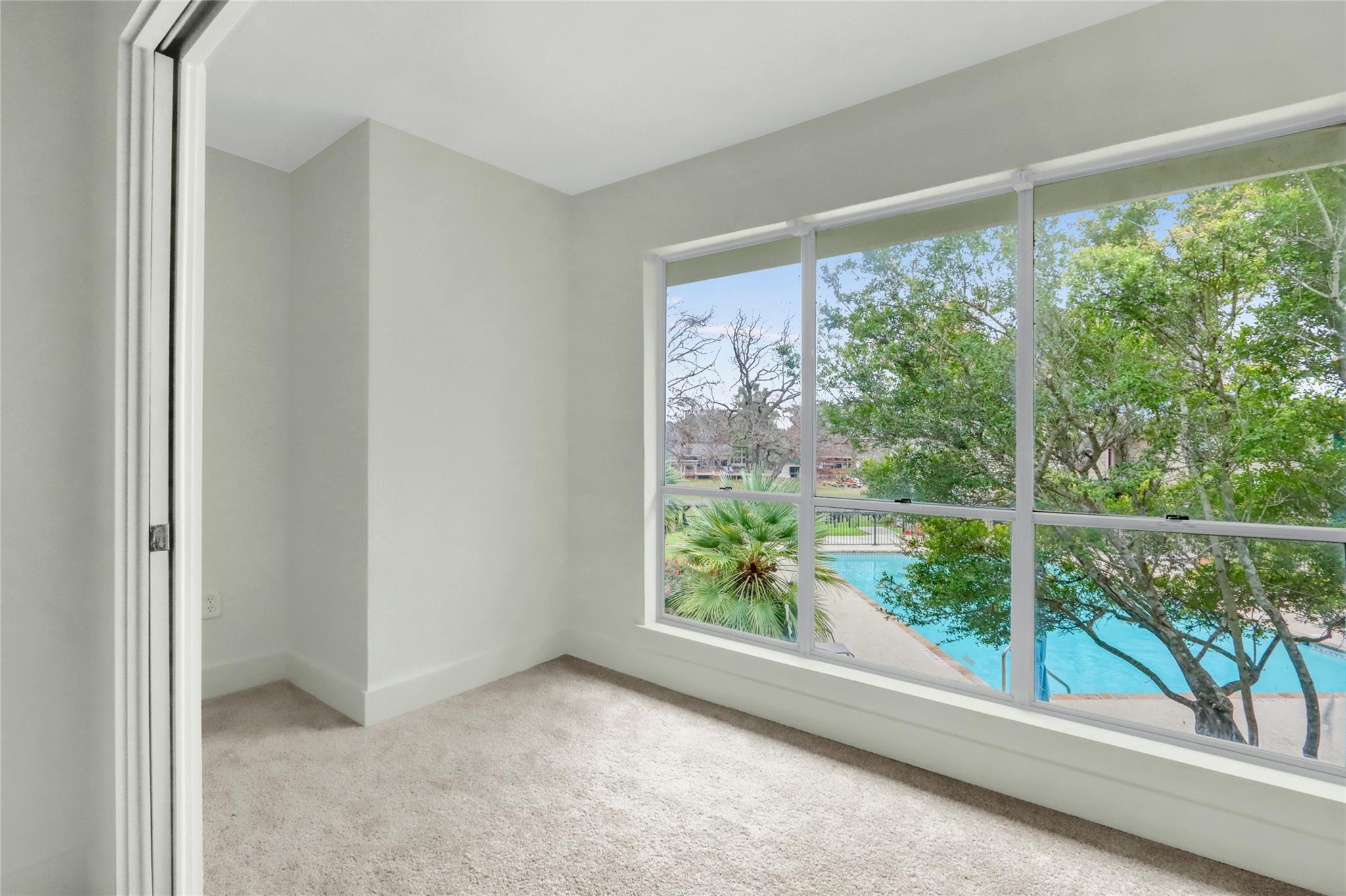 551 Terminal Loop Rd # B3, McQueeney, TX 78123