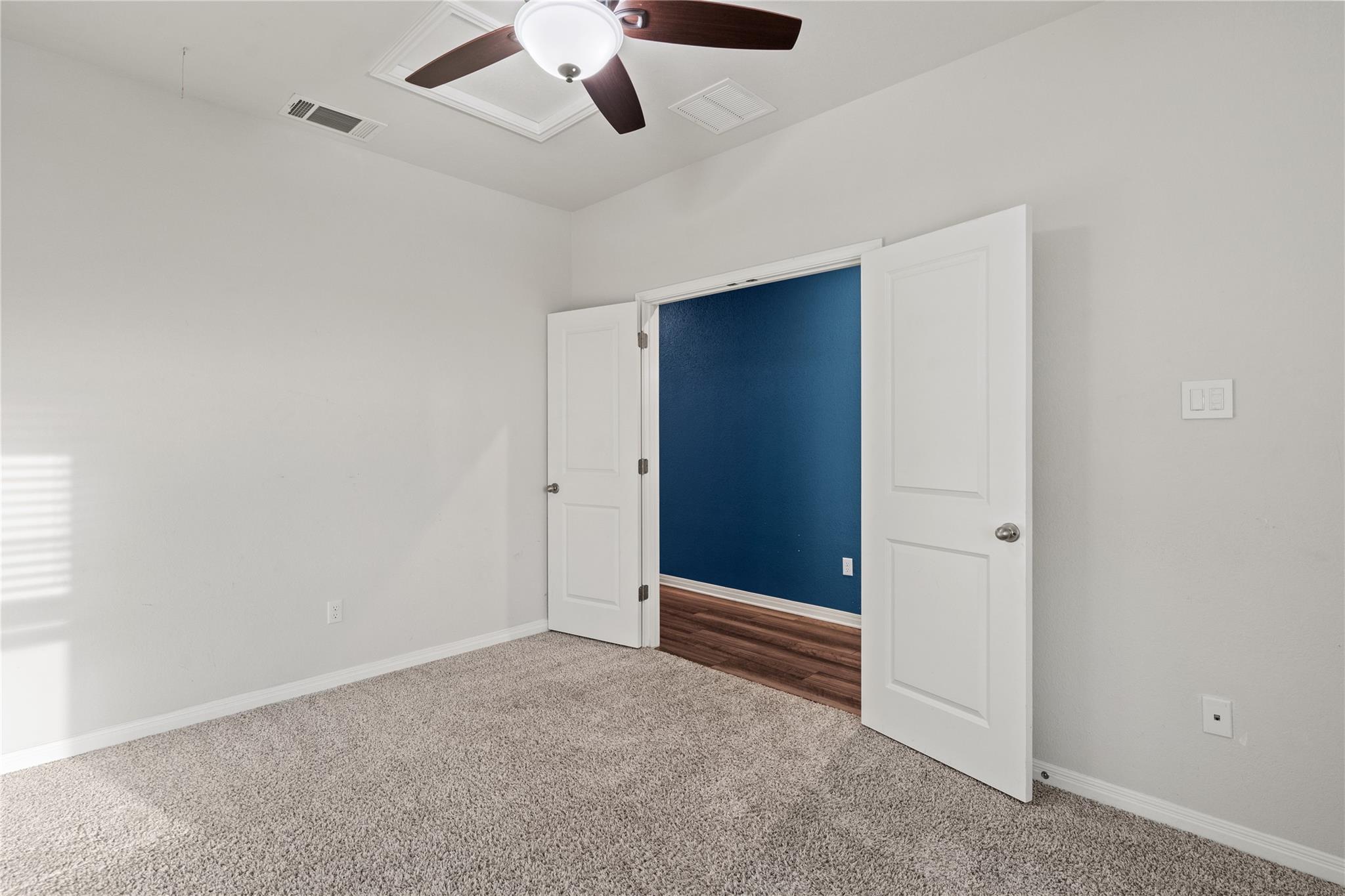 204 Jordan Valley Dr, Liberty Hill, TX 78642