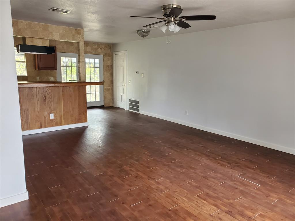 807 Fernwood Cv, Round Rock, TX 78664