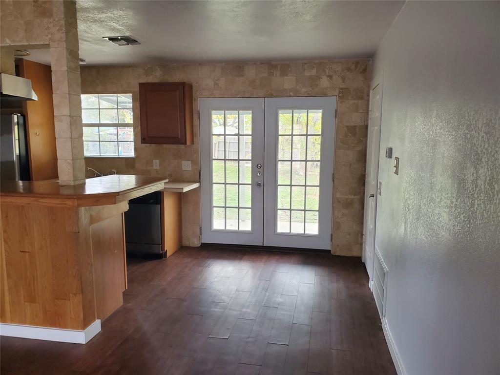 807 Fernwood Cv, Round Rock, TX 78664