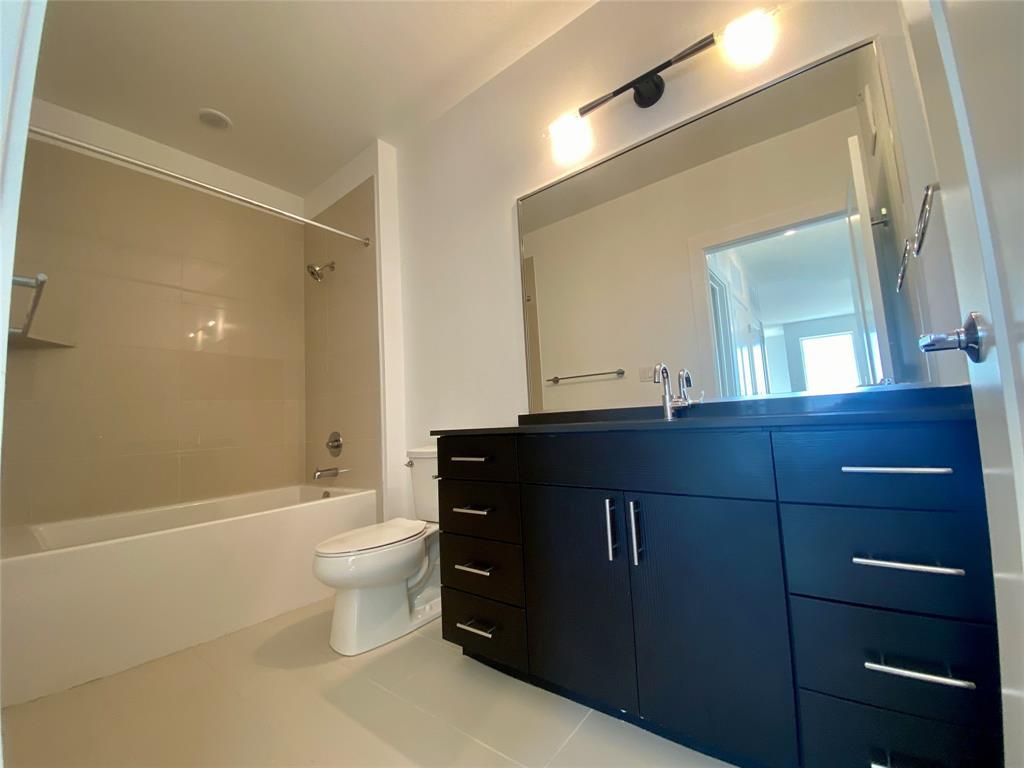 4801 Springdale Rd # 2408, Austin, TX 78723