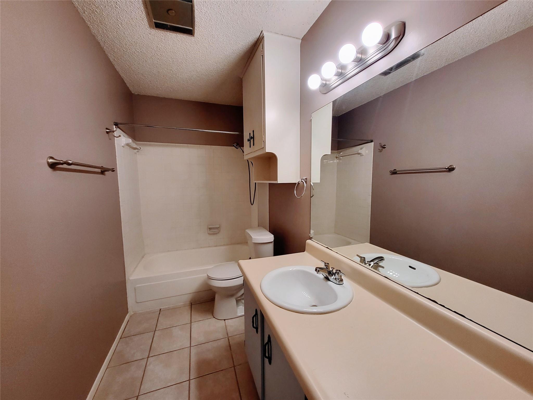 3429 Willowrun Dr # D, Austin, TX 78704