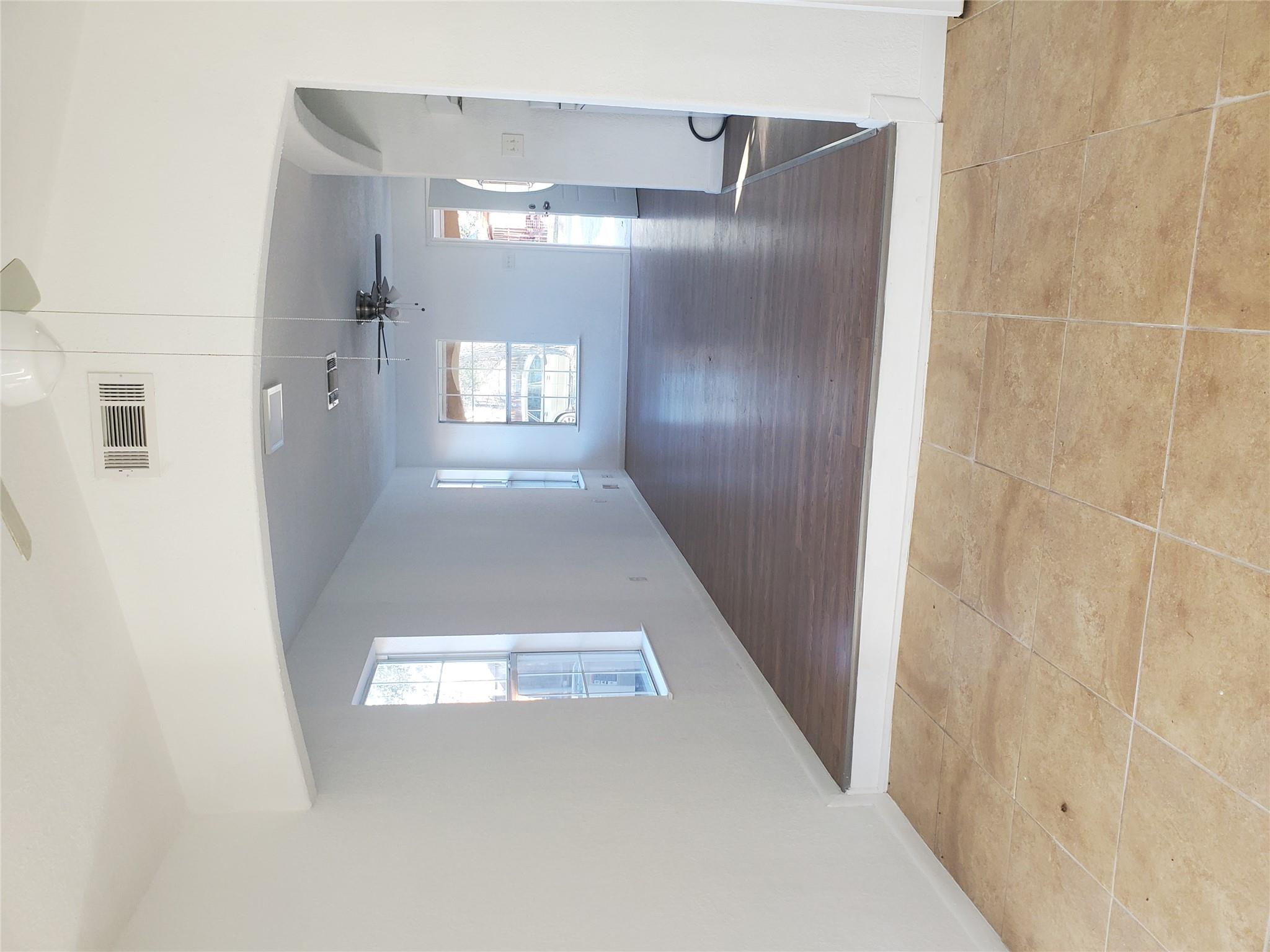 819 Rosehill Dr, San Antonio, TX 78213