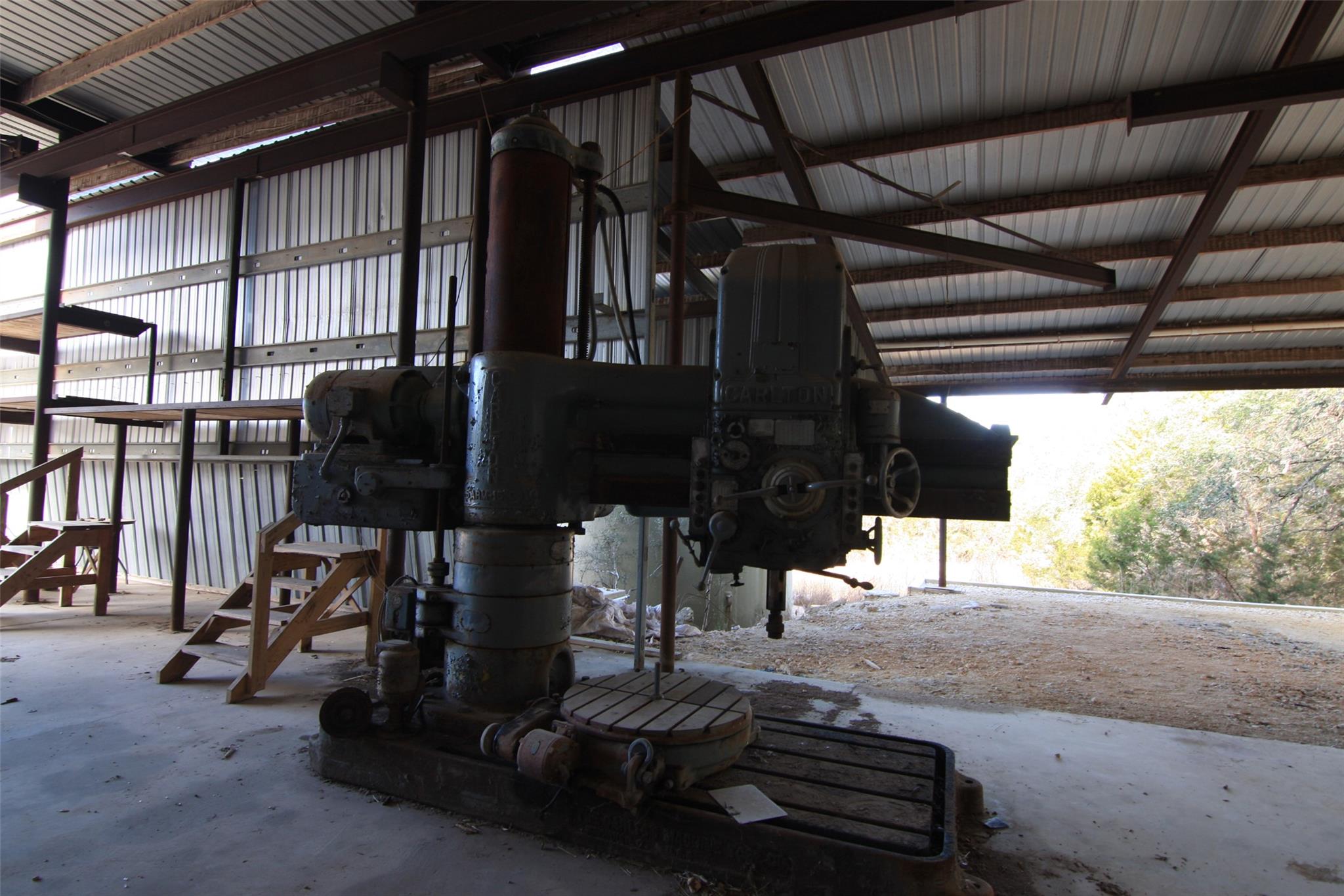 2023 Harmon Hills Rd, Dripping Springs, TX 78620