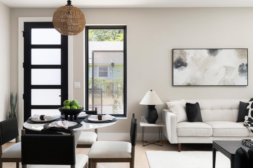 1401 E 3rd St # 1, Austin, TX 78702