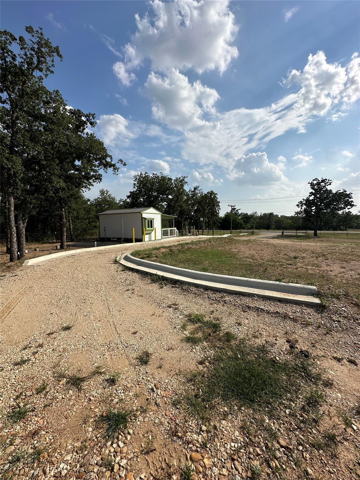 10096 S Us Highway 183 Highway, Lockhart, TX 78644