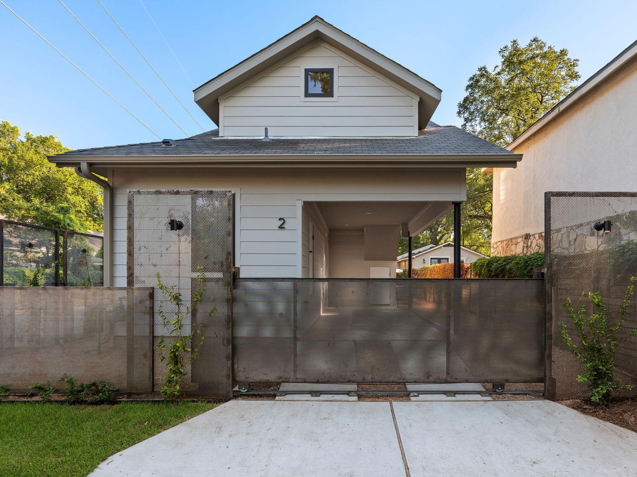 1401 E 3rd St # 2, Austin, TX 78702