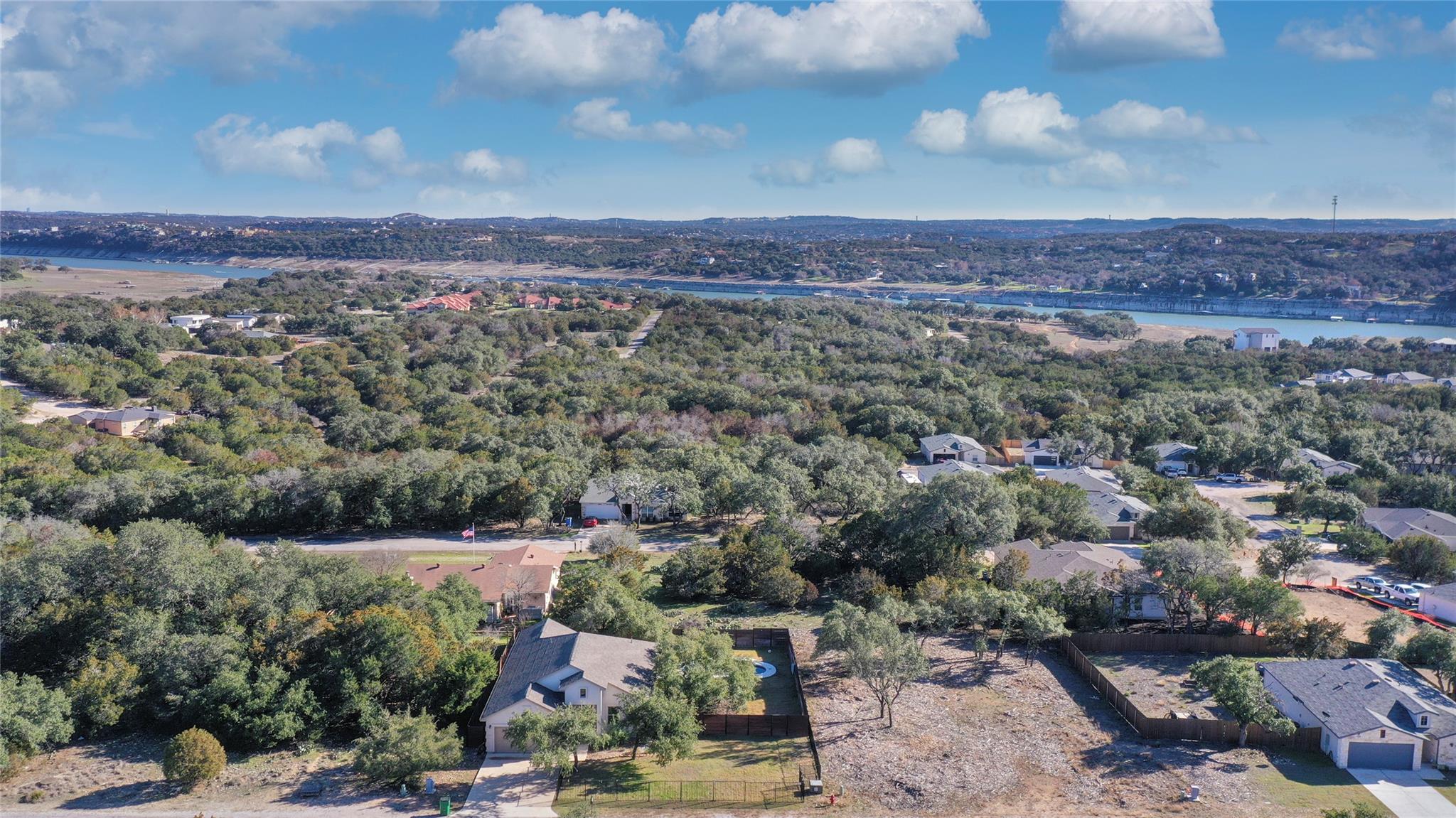 21513 Santa Carlo Ave, Lago Vista, TX 78645