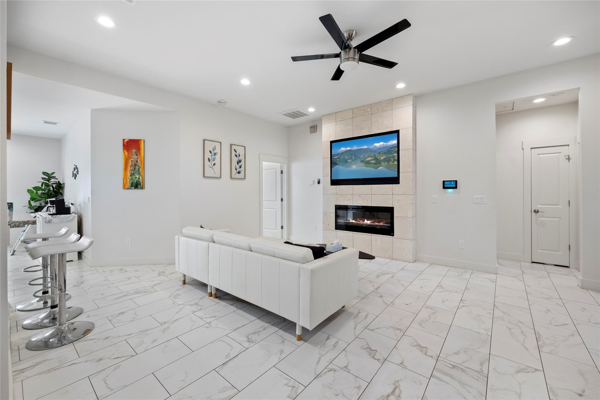 21513 Santa Carlo Ave, Lago Vista, TX 78645