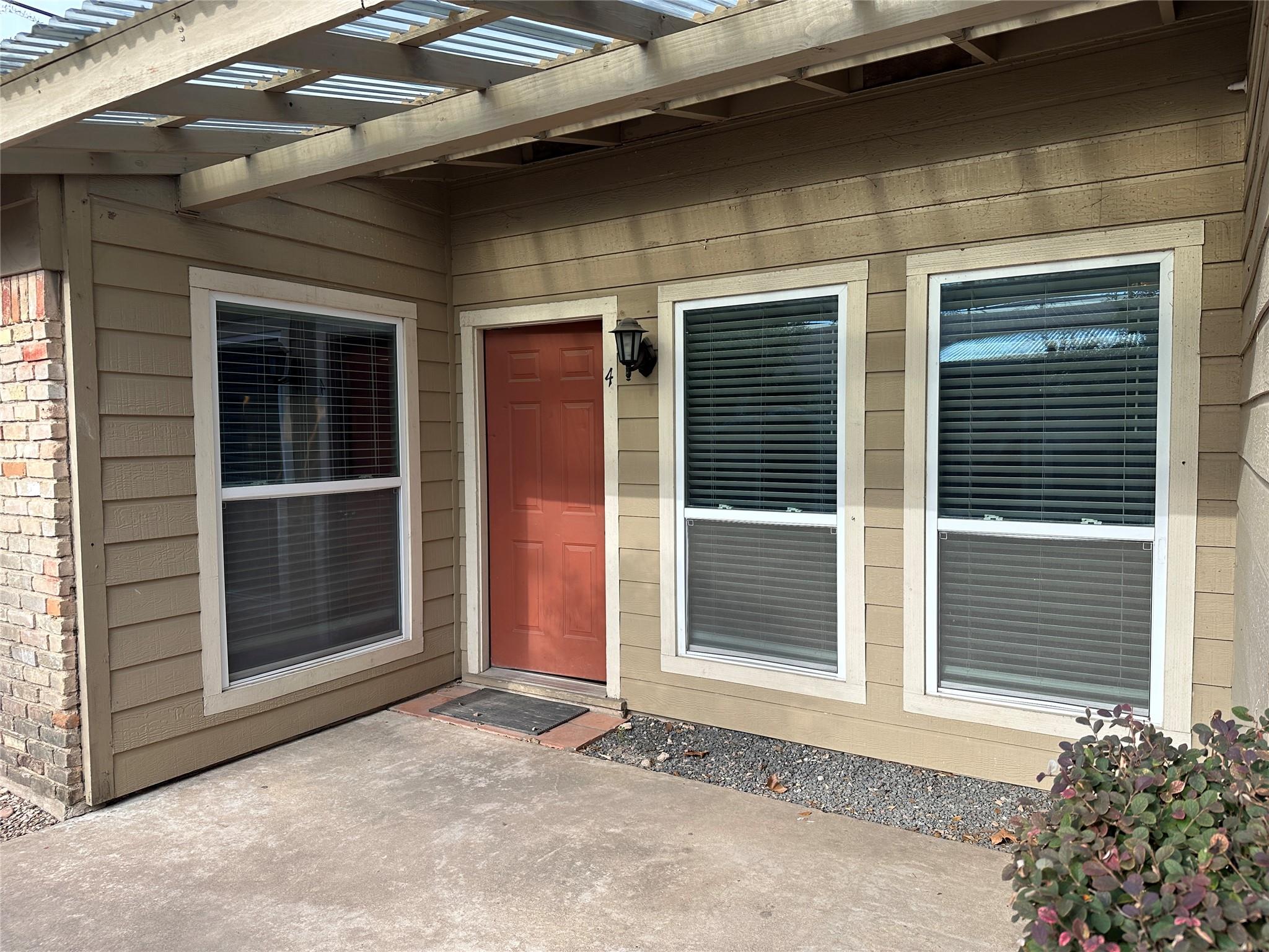 3416 Willowrun Dr # 4, Austin, TX 78704