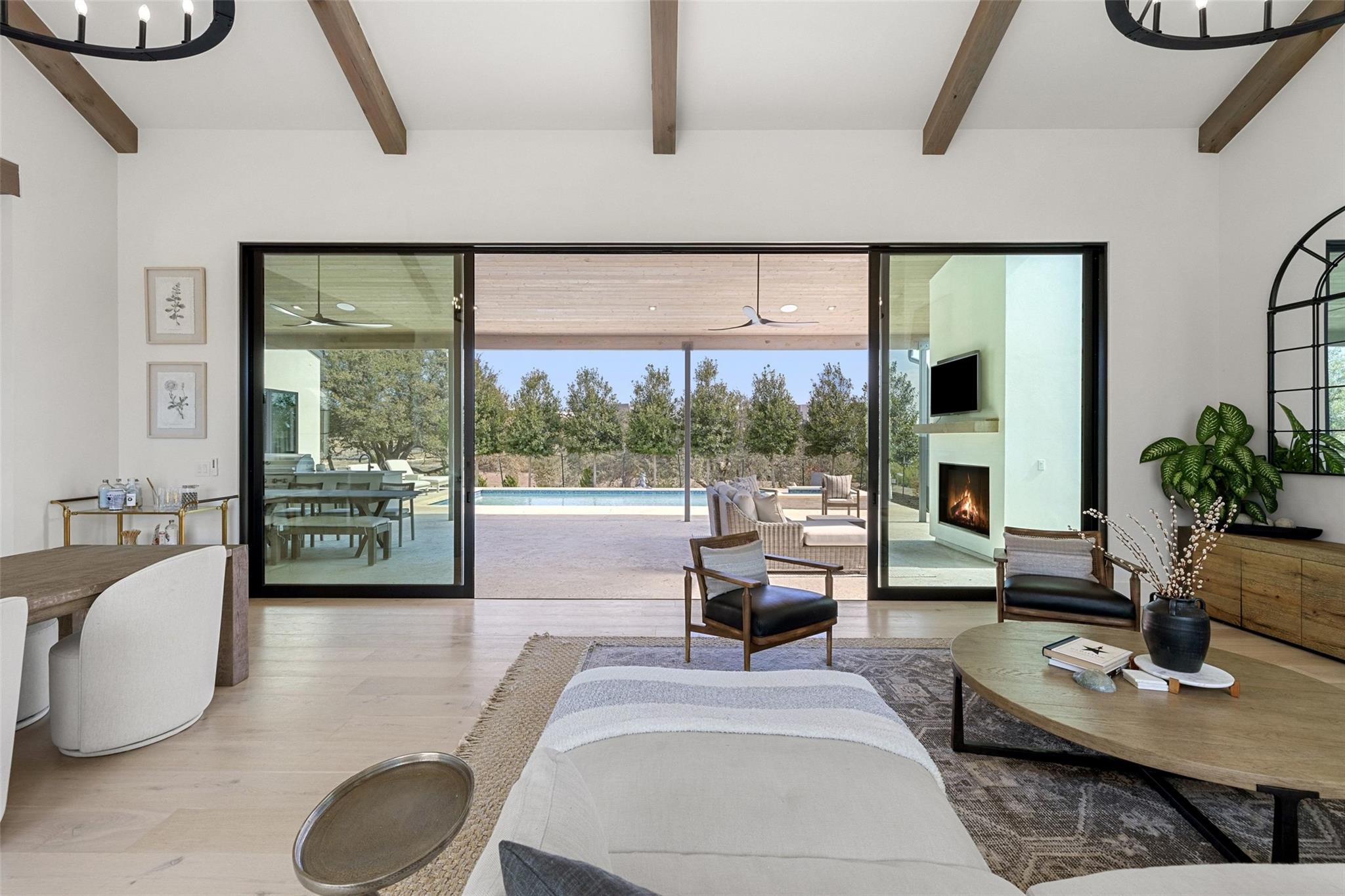 5805 Twin Peaks Trce, Austin, TX 78738