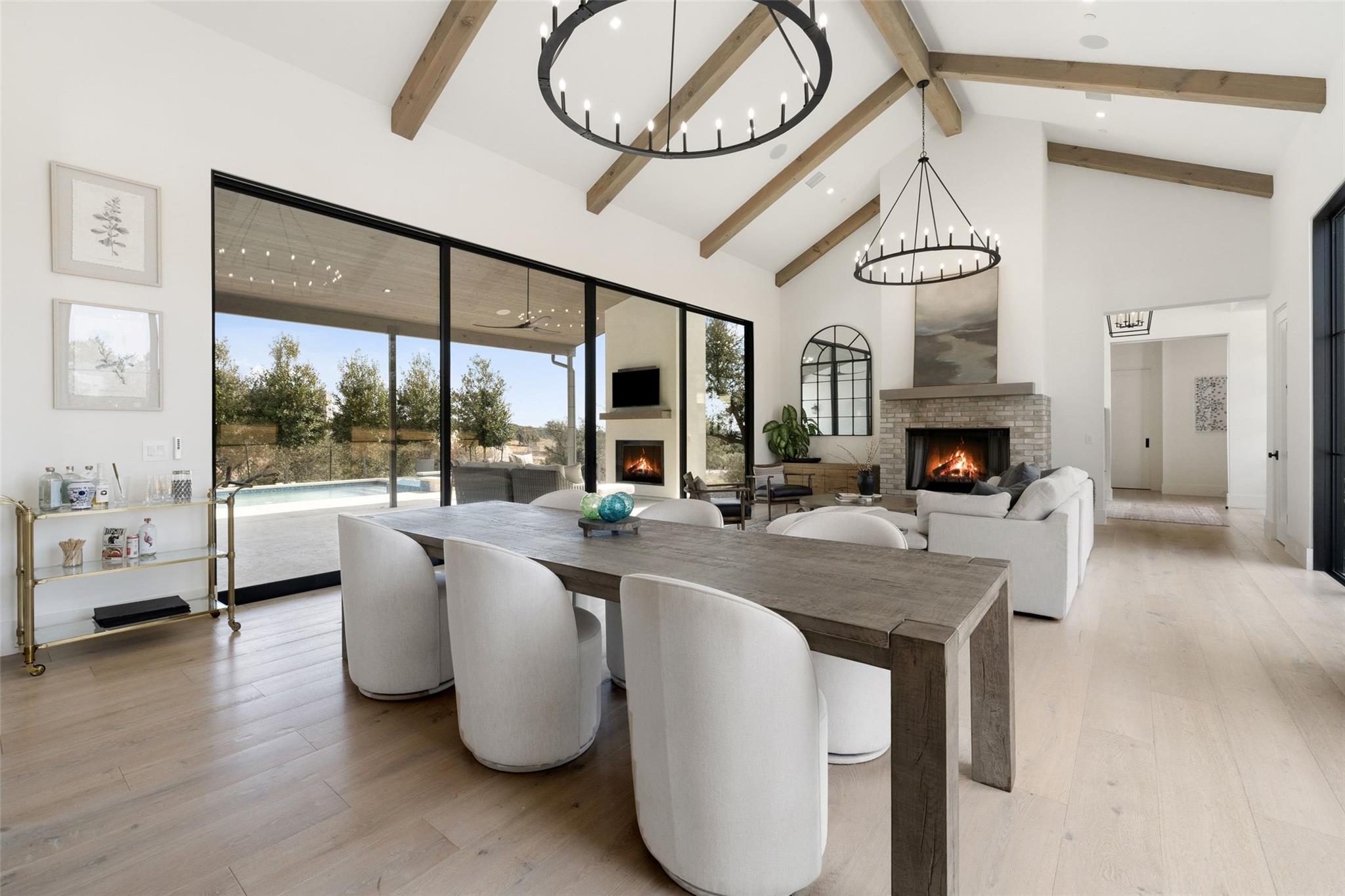 5805 Twin Peaks Trce, Austin, TX 78738