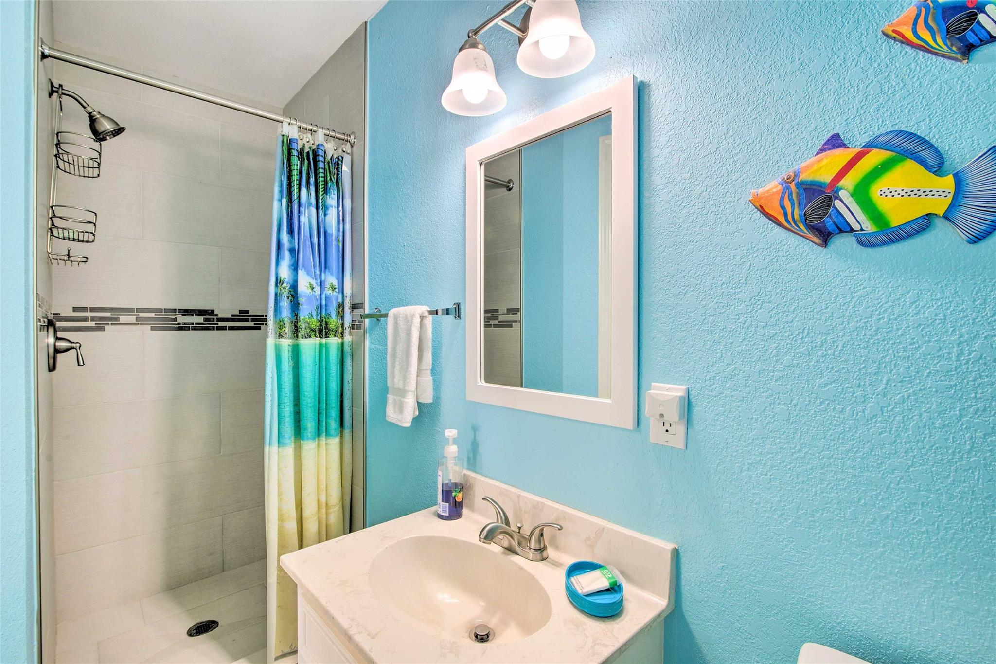 129 E Saturn Ln, South Padre Island, TX 78597