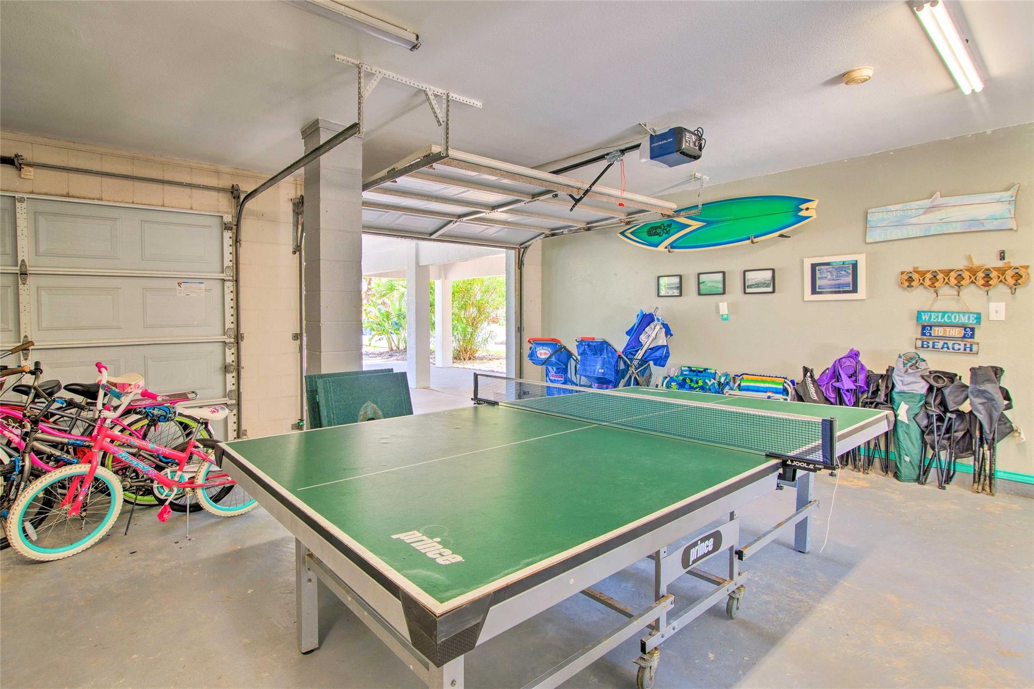 129 E Saturn Ln, South Padre Island, TX 78597