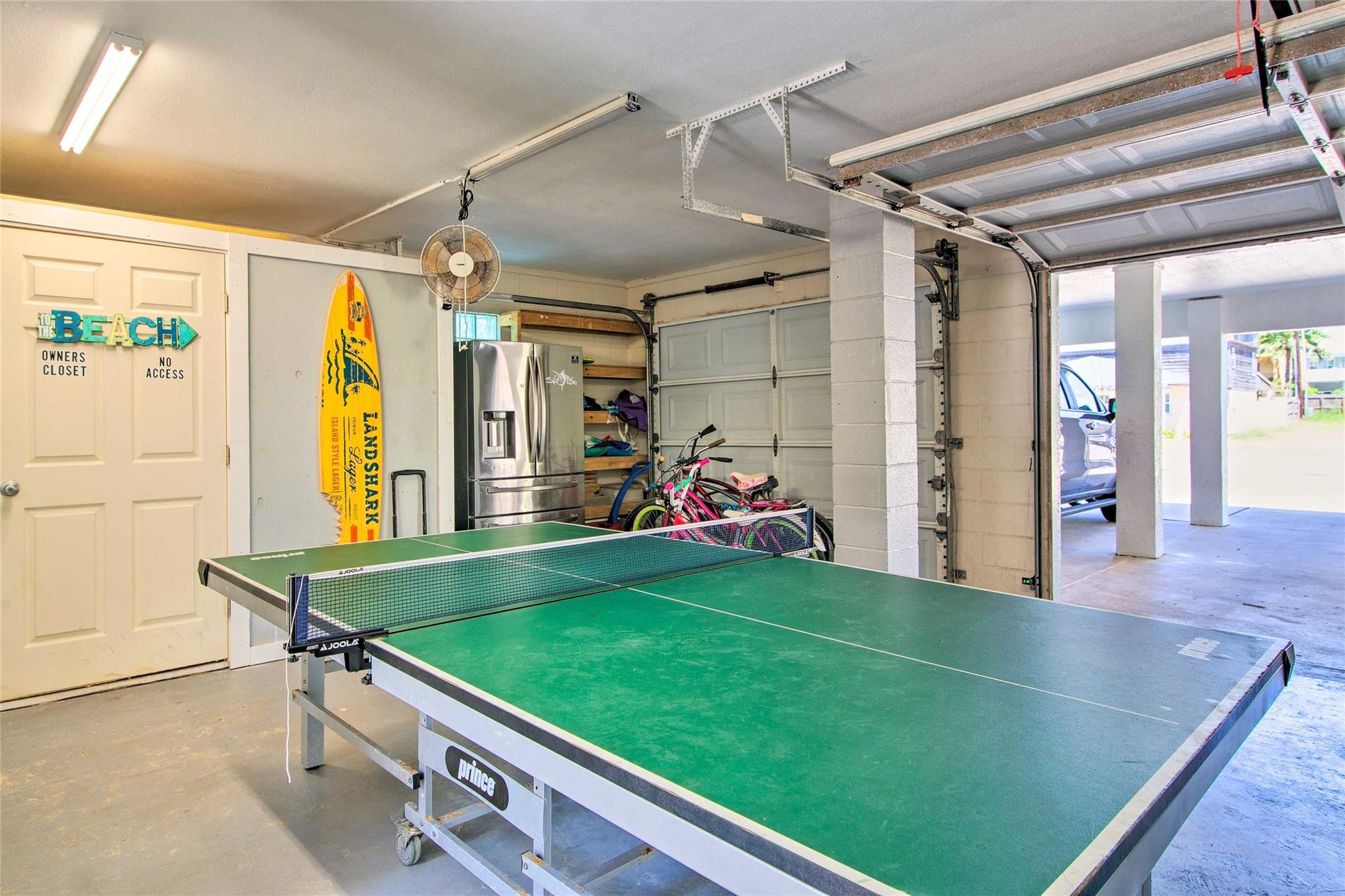 129 E Saturn Ln, South Padre Island, TX 78597