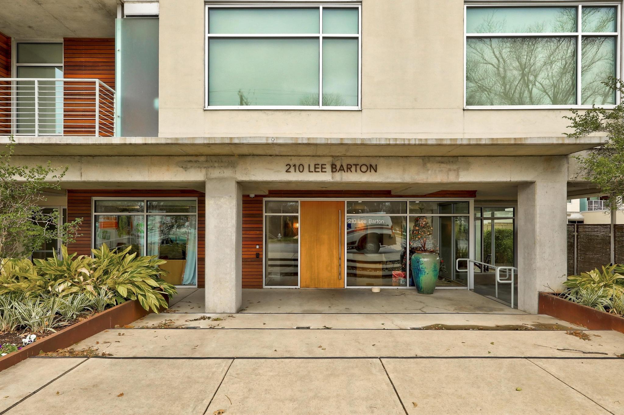 210 Lee Barton Dr # 401, Austin, TX 78704